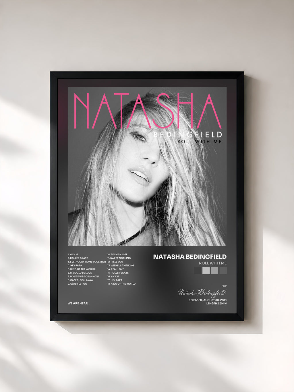 #noir Tableau de l'album ROLL WITH ME de Natasha Bedingfield, cadre noir, imprimé et encadré en France
