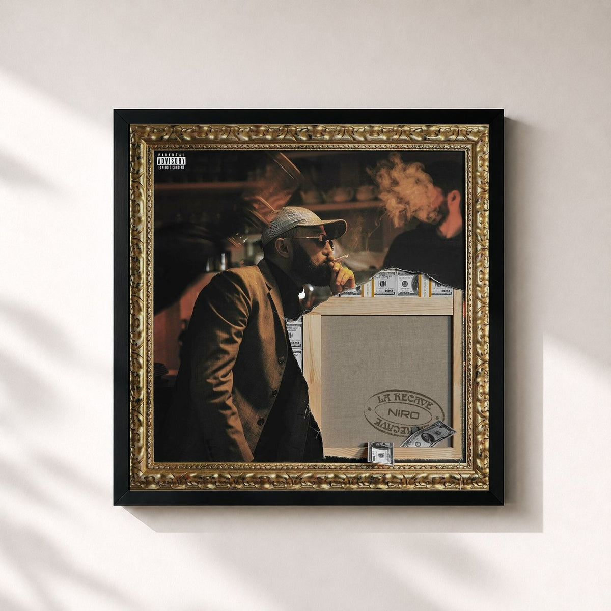 #noir Tableau carré de l'album Taulier (La recave) de Niro, cadre noir 32x32 cm