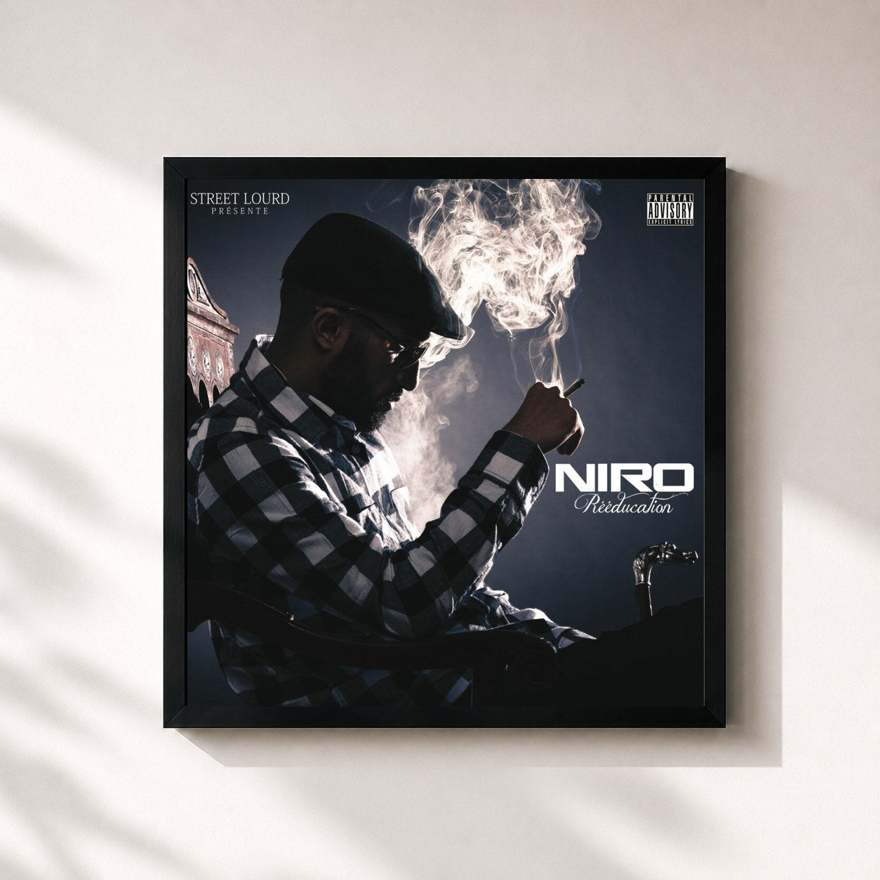 #noir Tableau carré de l'album Rééducation de Niro, cadre noir 32x32 cm