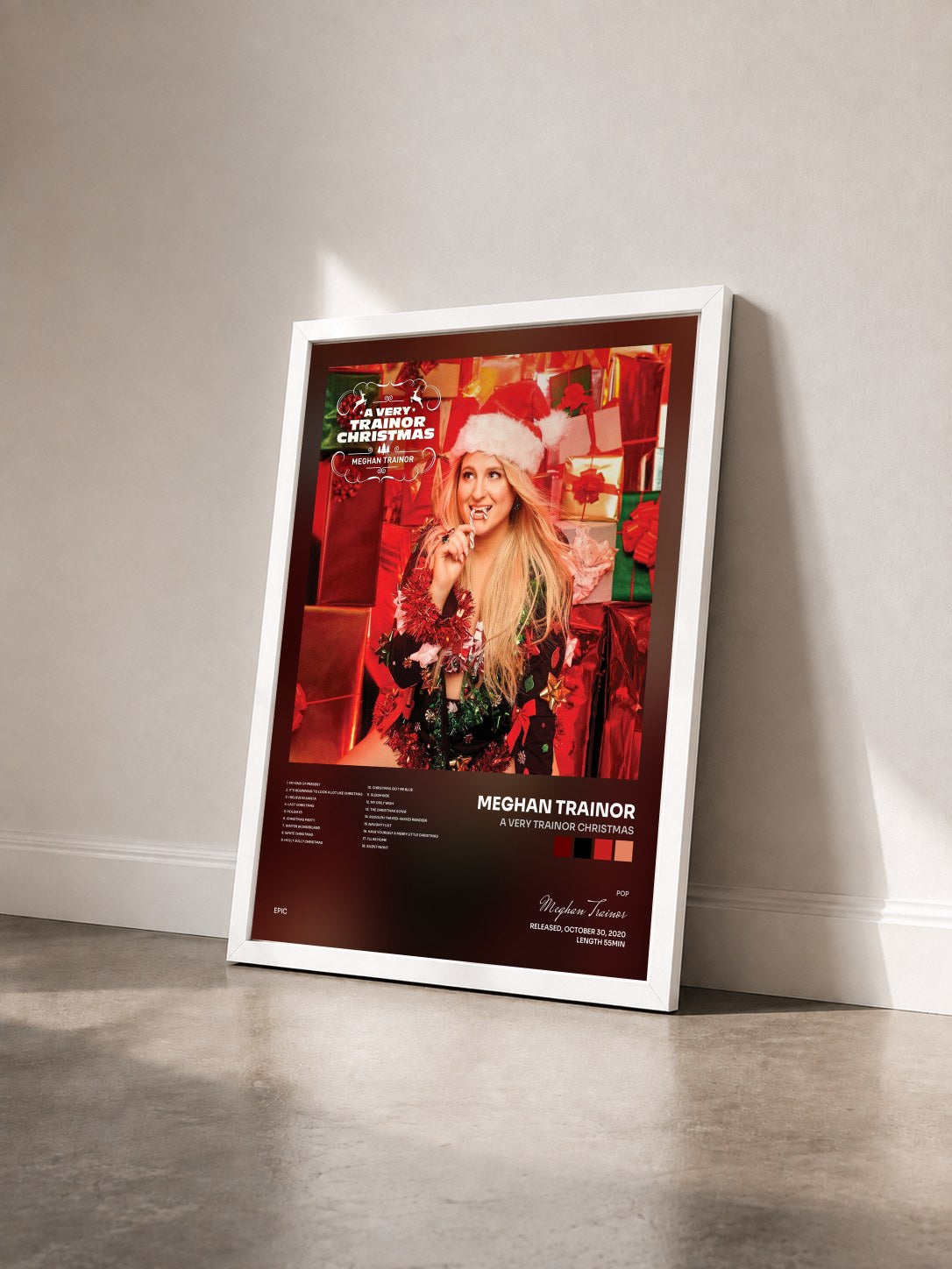 #blanc A Very Trainor Christmas de Meghan Trainor en lámina enmarcada vista de tres cuartos, marco blanco