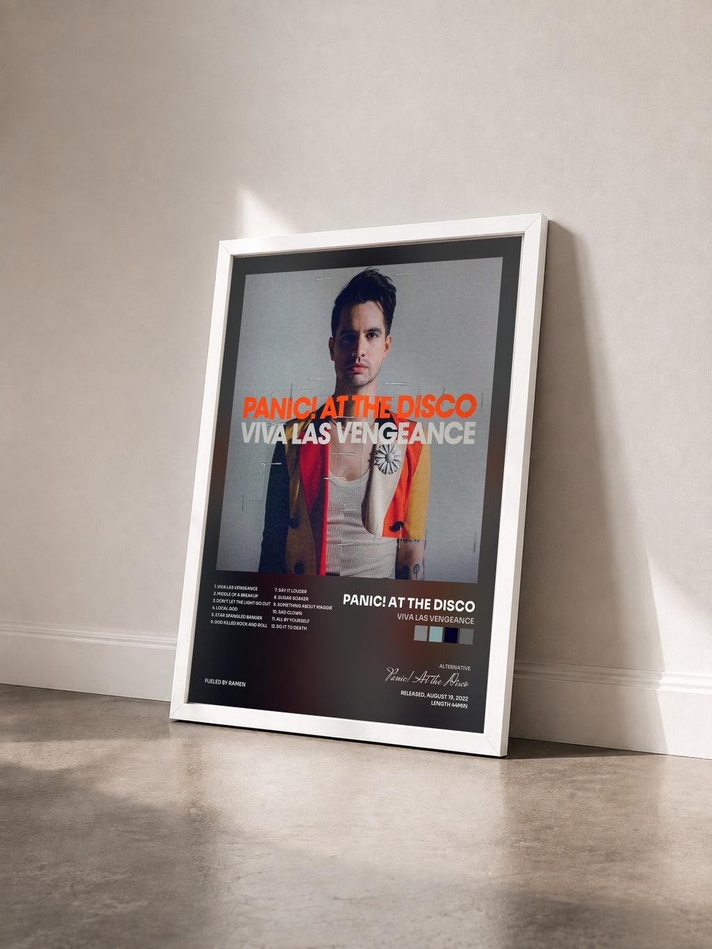 #blanc Viva Las Vengeance di Panic! At the Disco in stampa incorniciata vista di tre quarti, cornice bianca