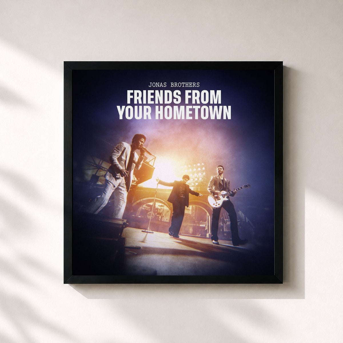#noir Friends From Your Hometown di Jonas Brothers in stampa quadrata incorniciata, cornice nera 32x32 cm