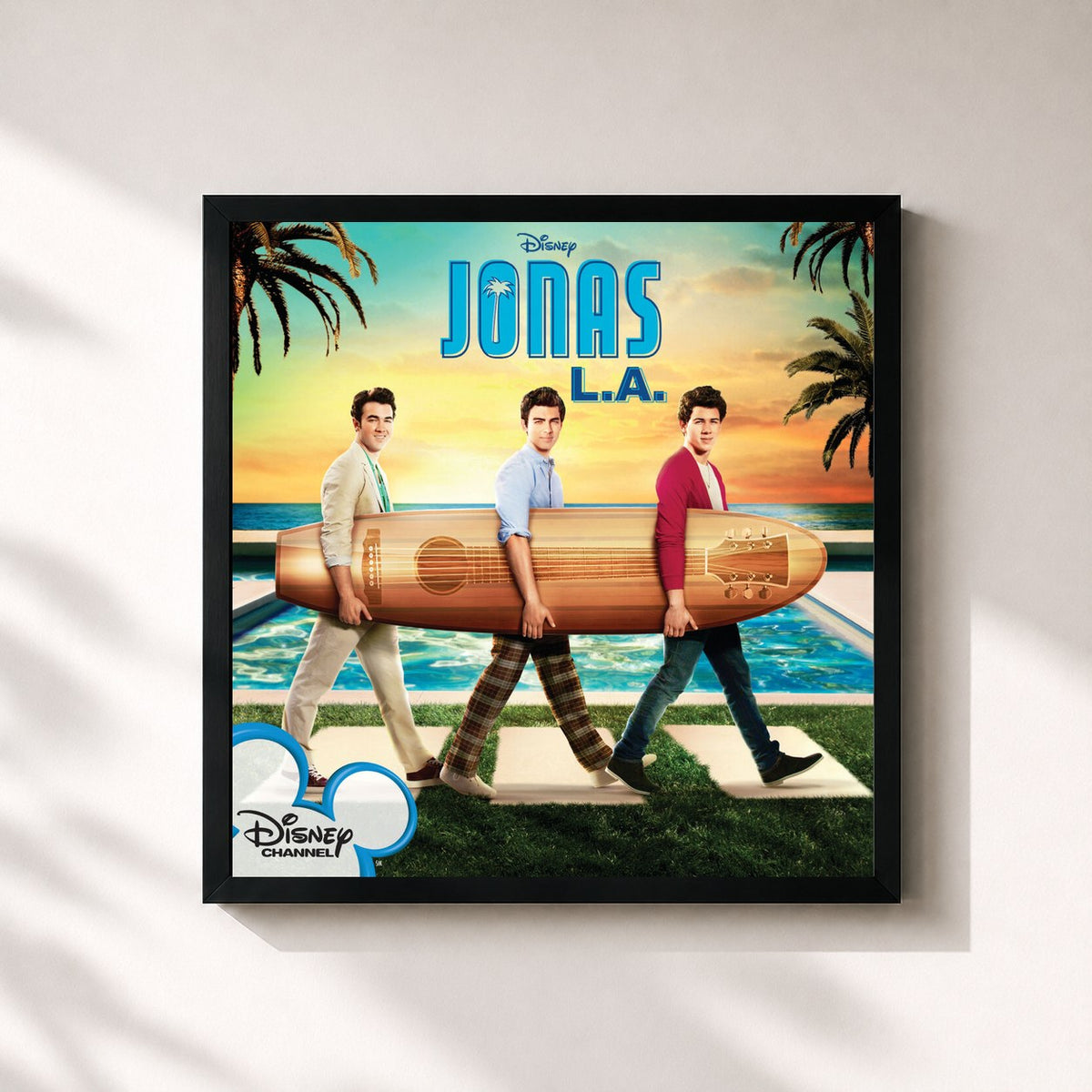 #noir JONAS L.A. (Music from the TV Series) di Jonas Brothers in stampa quadrata incorniciata, cornice nera 32x32 cm