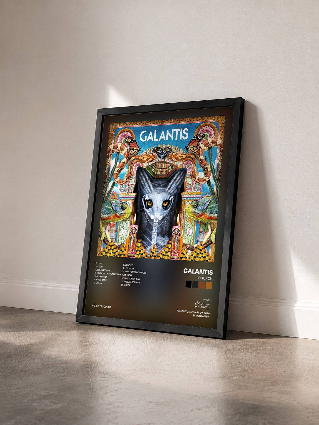 #noir Tableau de l'album Church de Galantis vu de trois quarts, cadre noir