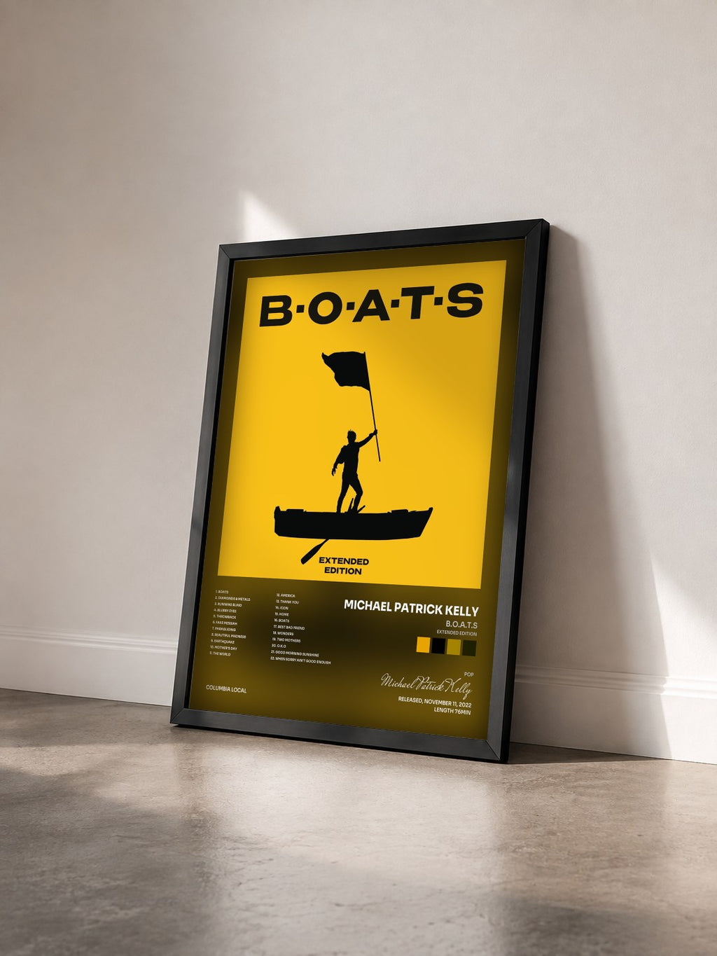 #noir Tableau de l'album B.O.A.T.S (Extended Edition) de Michael Patrick Kelly vu de trois quarts, cadre noir