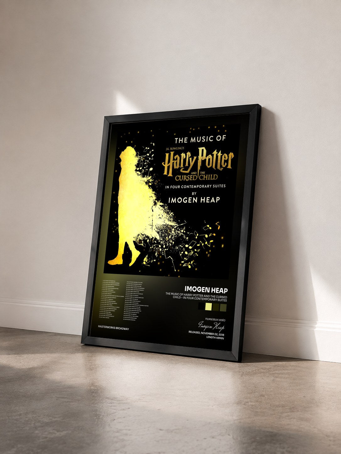 #noir Tableau de l'album The Music of Harry Potter and the Cursed Child - In Four Contemporary Suites de Imogen Heap vu de trois quarts, cadre noir