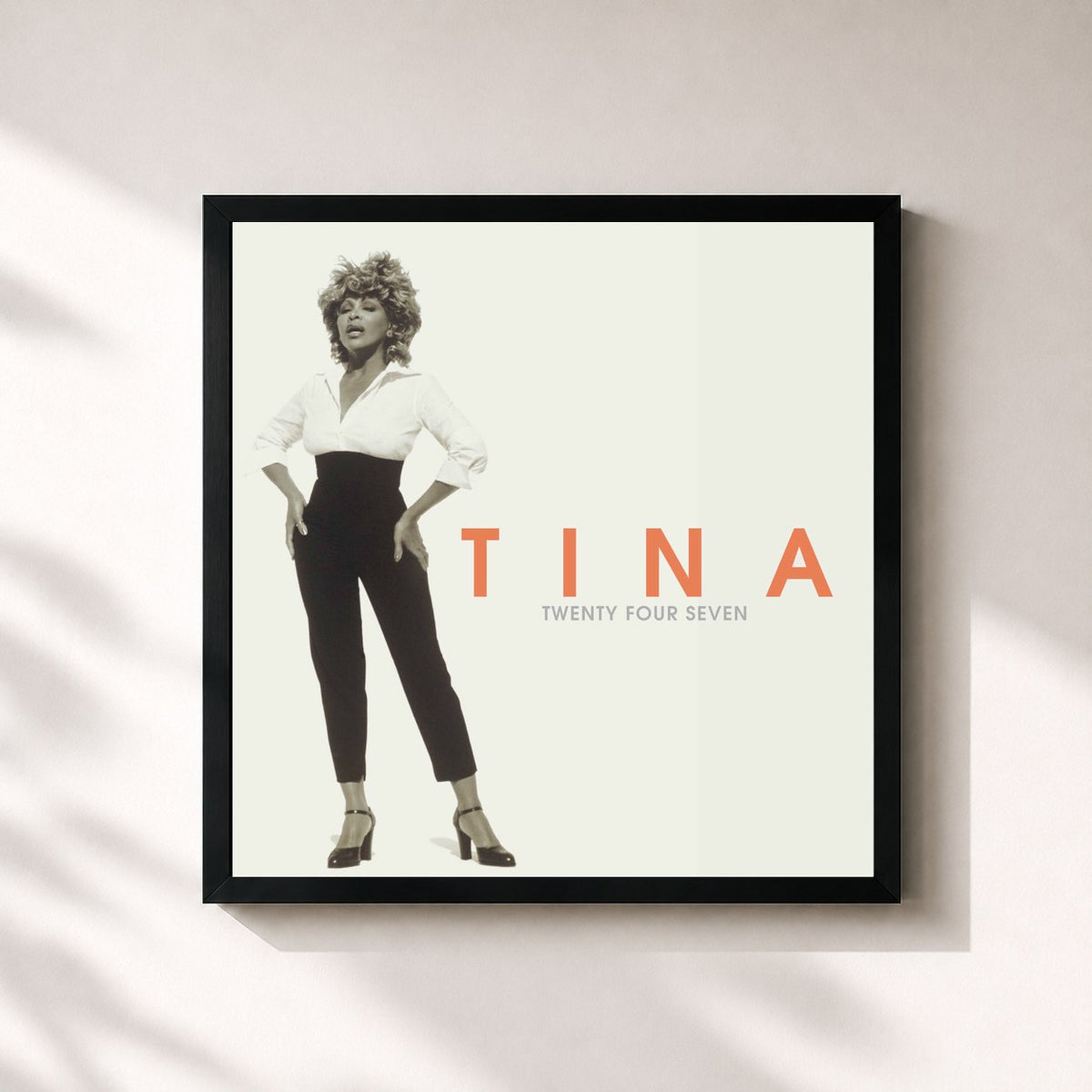 #noir Twenty Four Seven (Expanded Version) von Tina Turner als quadratischer Kunstdruck, schwarzer Rahmen 32x32 cm