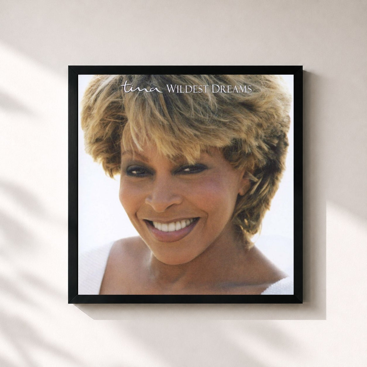 #noir Wildest Dreams von Tina Turner als quadratischer Kunstdruck, schwarzer Rahmen 32x32 cm