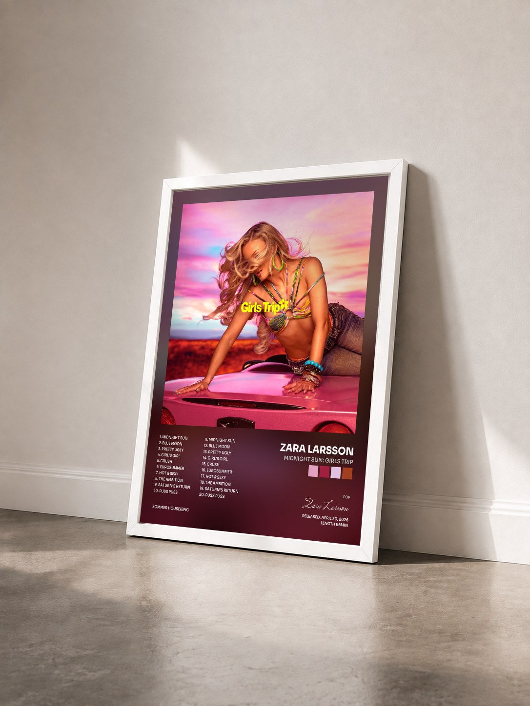 #blanc Tableau de l'album Midnight Sun: Girls Trip de Zara Larsson vu de trois quarts, cadre blanc