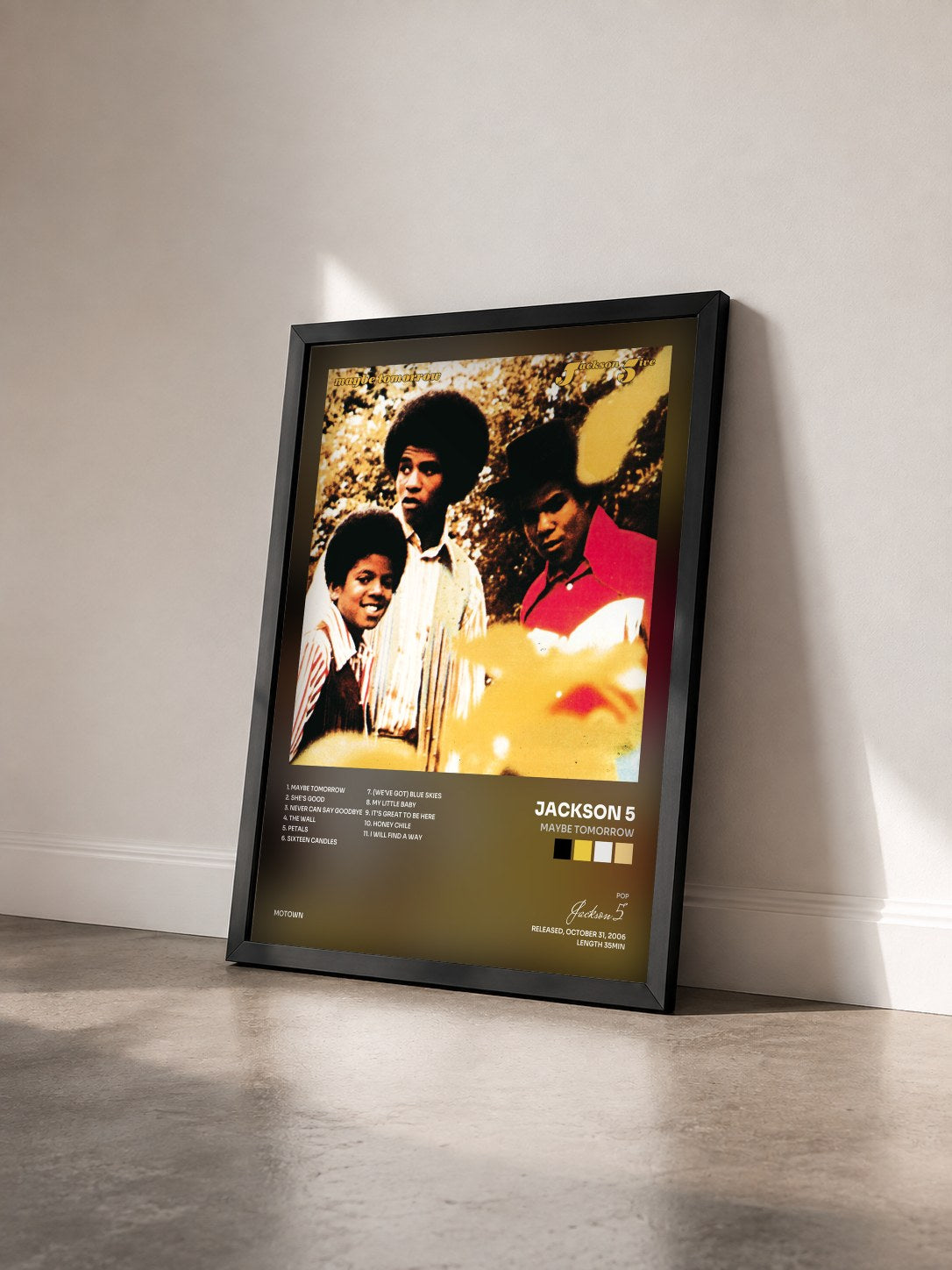 #noir Tableau de l'album Maybe Tomorrow de Jackson 5 vu de trois quarts, cadre noir