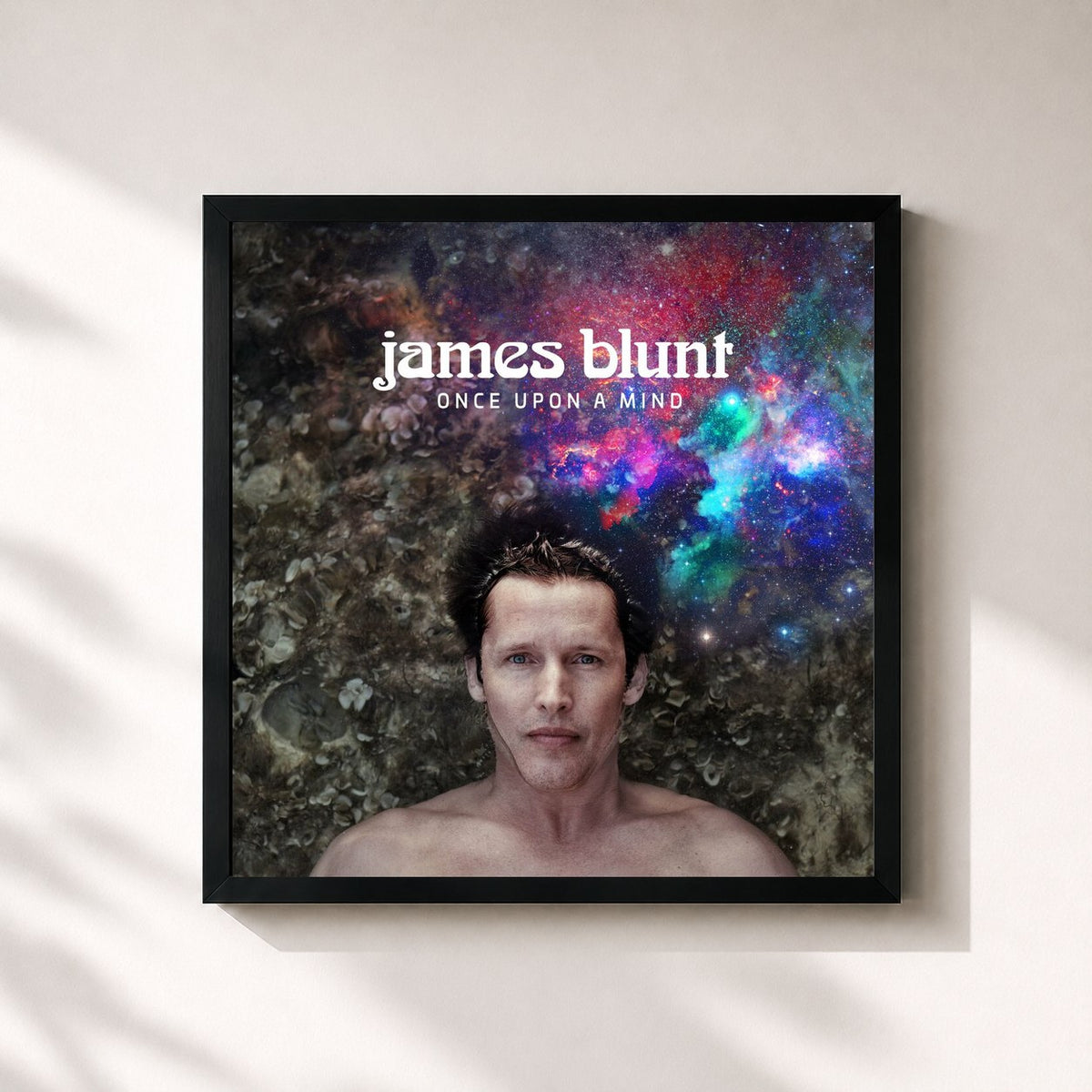 #noir Tableau carré de l'album Once Upon A Mind (Time Suspended Edition) de James Blunt, cadre noir 32x32 cm