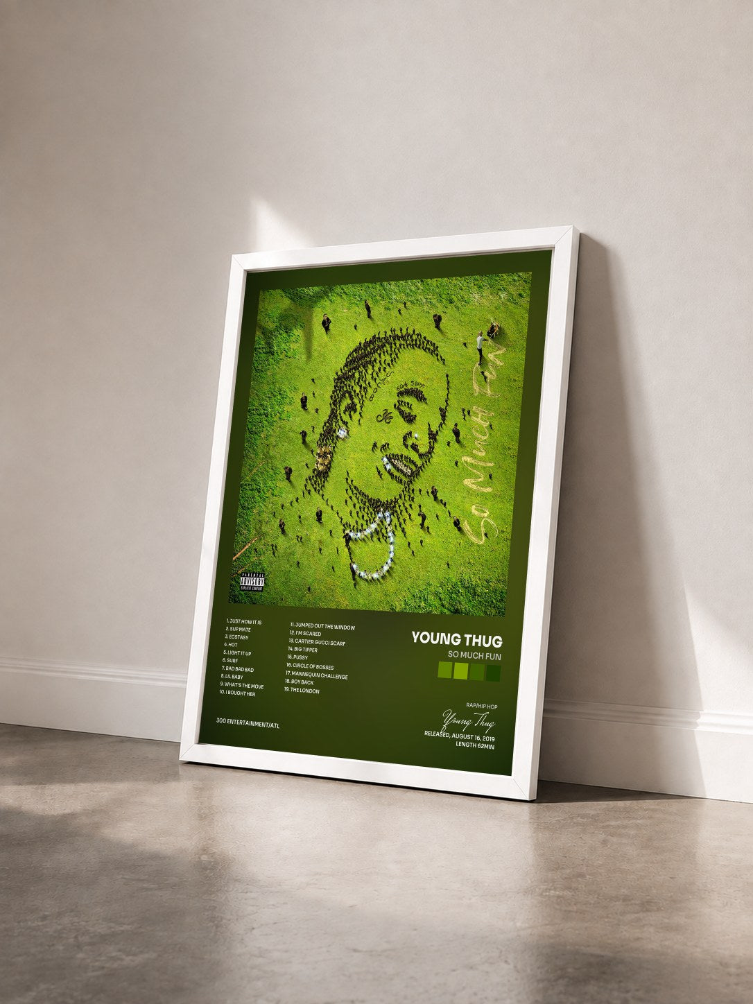 #blanc Tableau de l'album So Much Fun de Young Thug vu de trois quarts, cadre blanc
