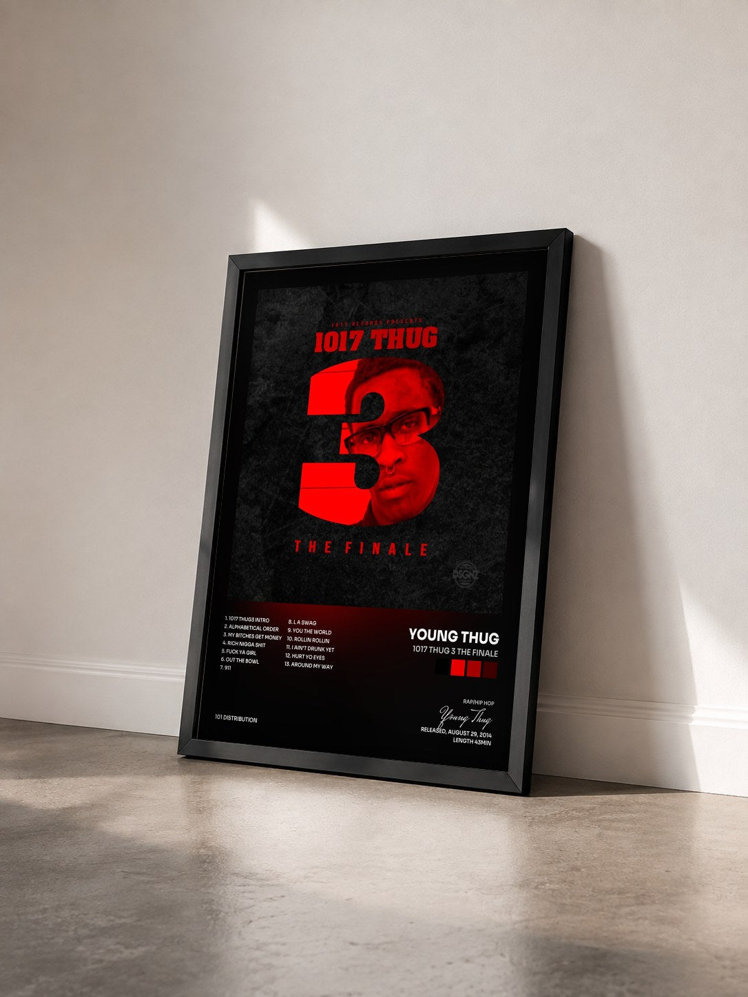 #noir Tableau de l'album 1017 Thug 3 The Finale de Young Thug vu de trois quarts, cadre noir
