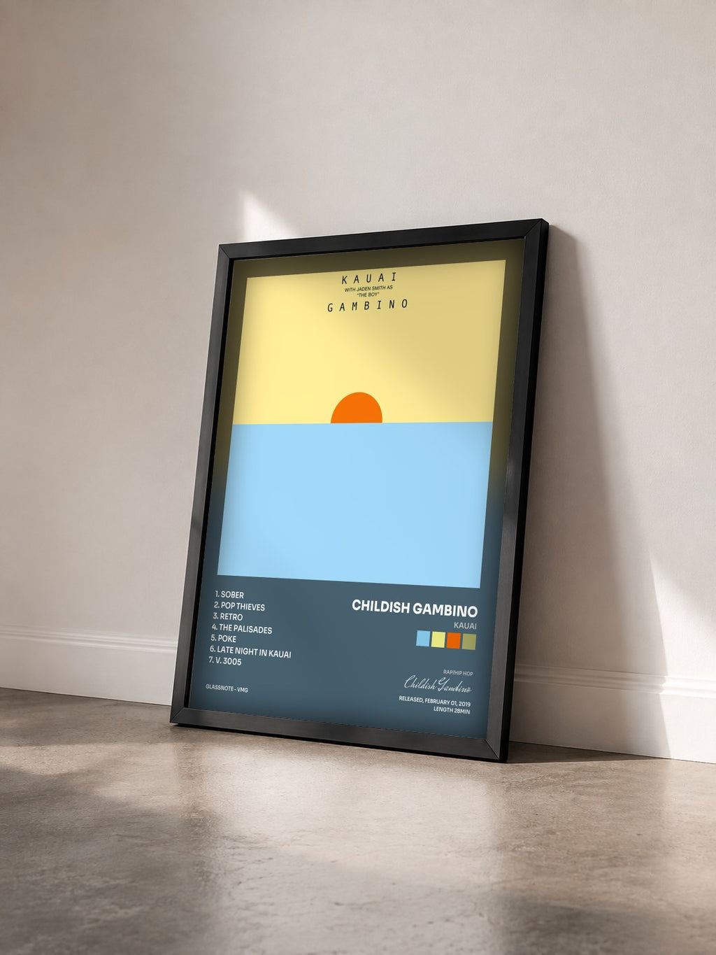 #noir Kauai von Childish Gambino als gerahmter Kunstdruck von schräg gesehen, schwarzer Rahmen
