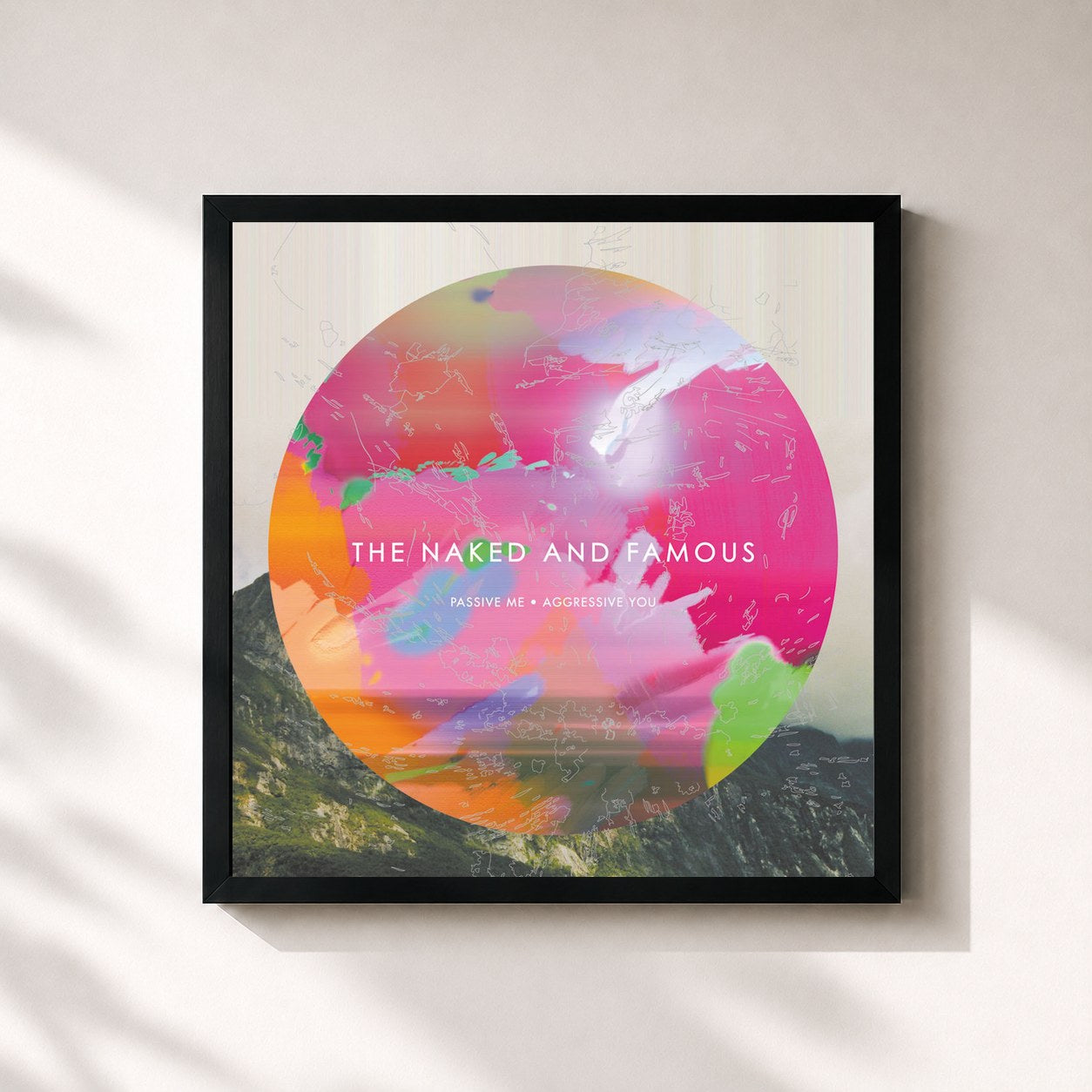 #noir Tableau carré de l'album Passive Me, Aggressive You de The Naked And Famous, cadre noir 32x32 cm
