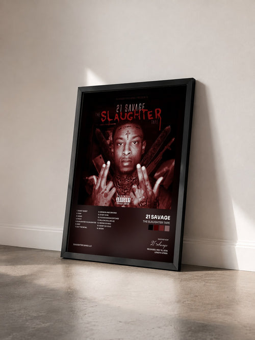 #noir The Slaughter Tape de 21 Savage en lámina enmarcada vista de tres cuartos, marco negro
