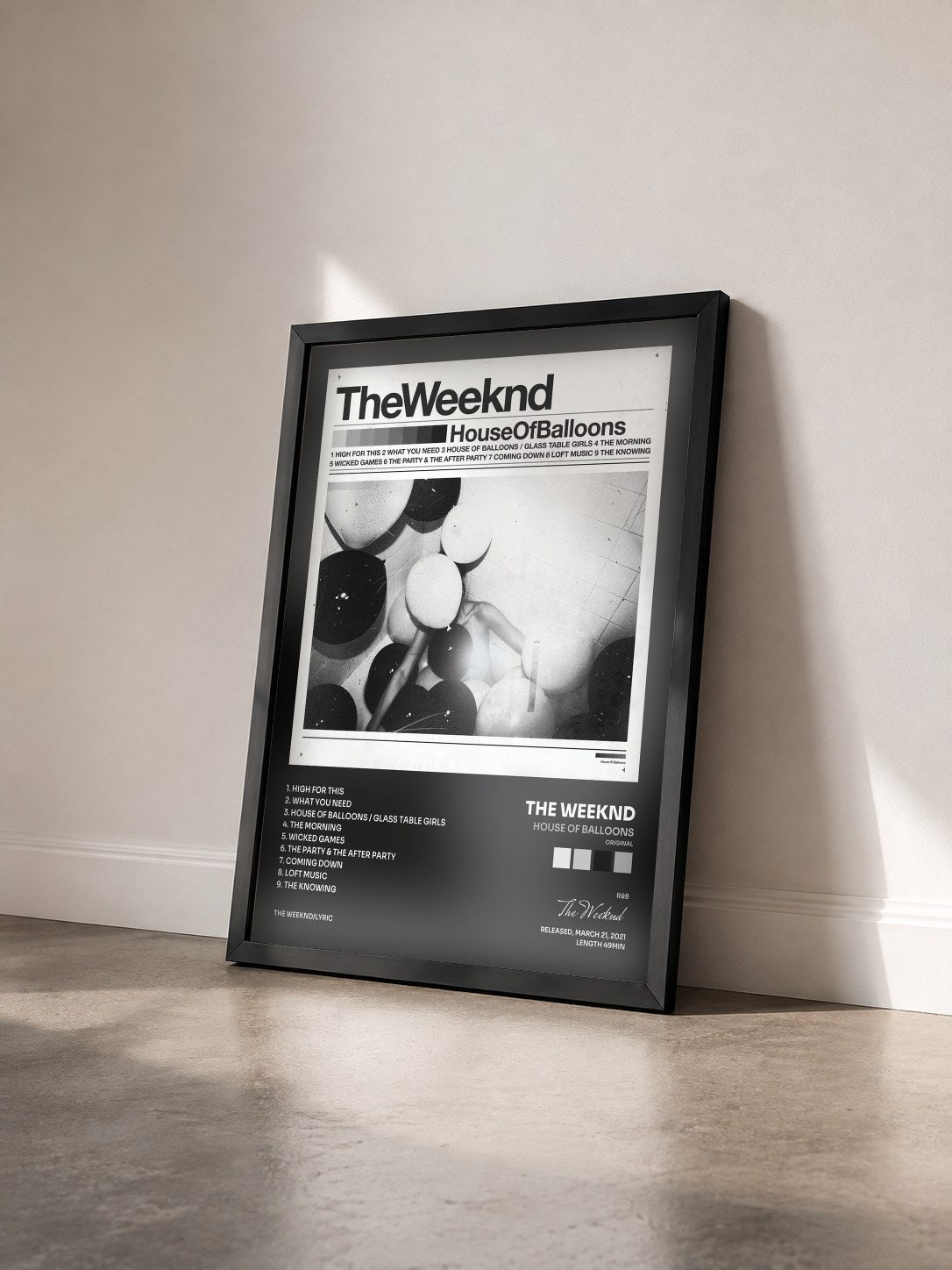 #noir Tableau de l'album House Of Balloons (Original) de The Weeknd vu de trois quarts, cadre noir