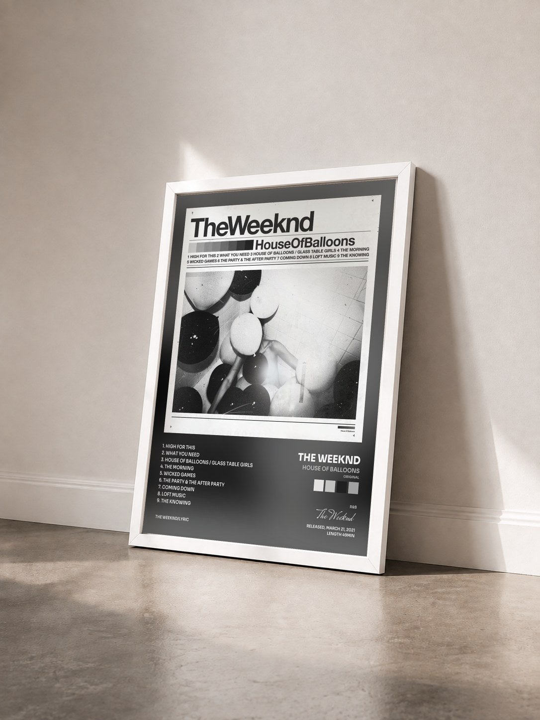 #blanc Tableau de l'album House Of Balloons (Original) de The Weeknd vu de trois quarts, cadre blanc