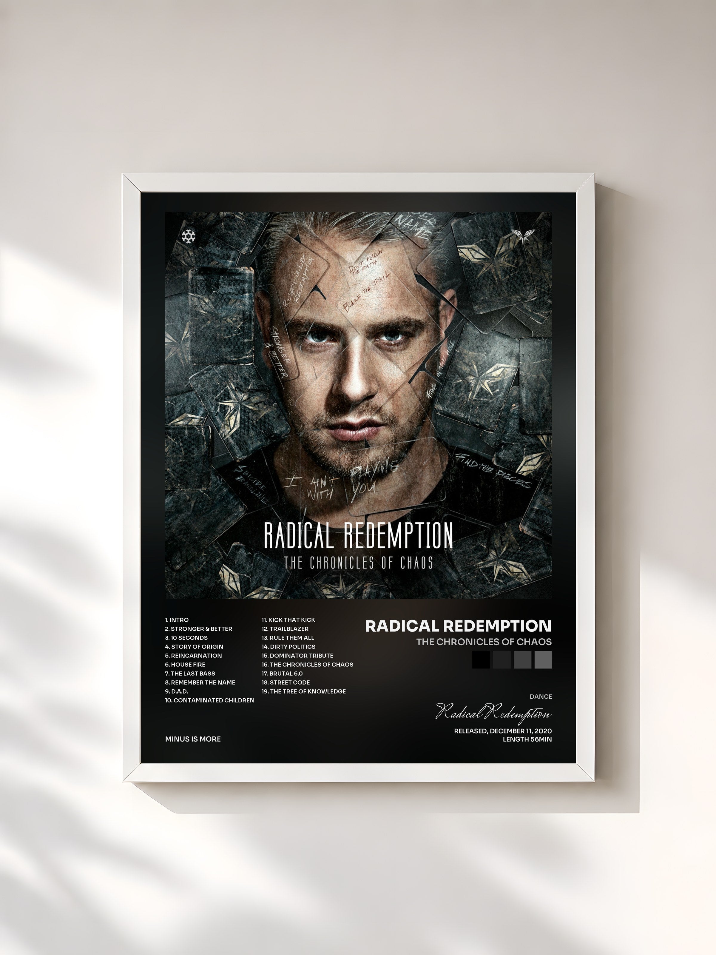#blanc Tableau de l'album The Chronicles Of Chaos de Radical Redemption, cadre blanc, imprimé et encadré en France