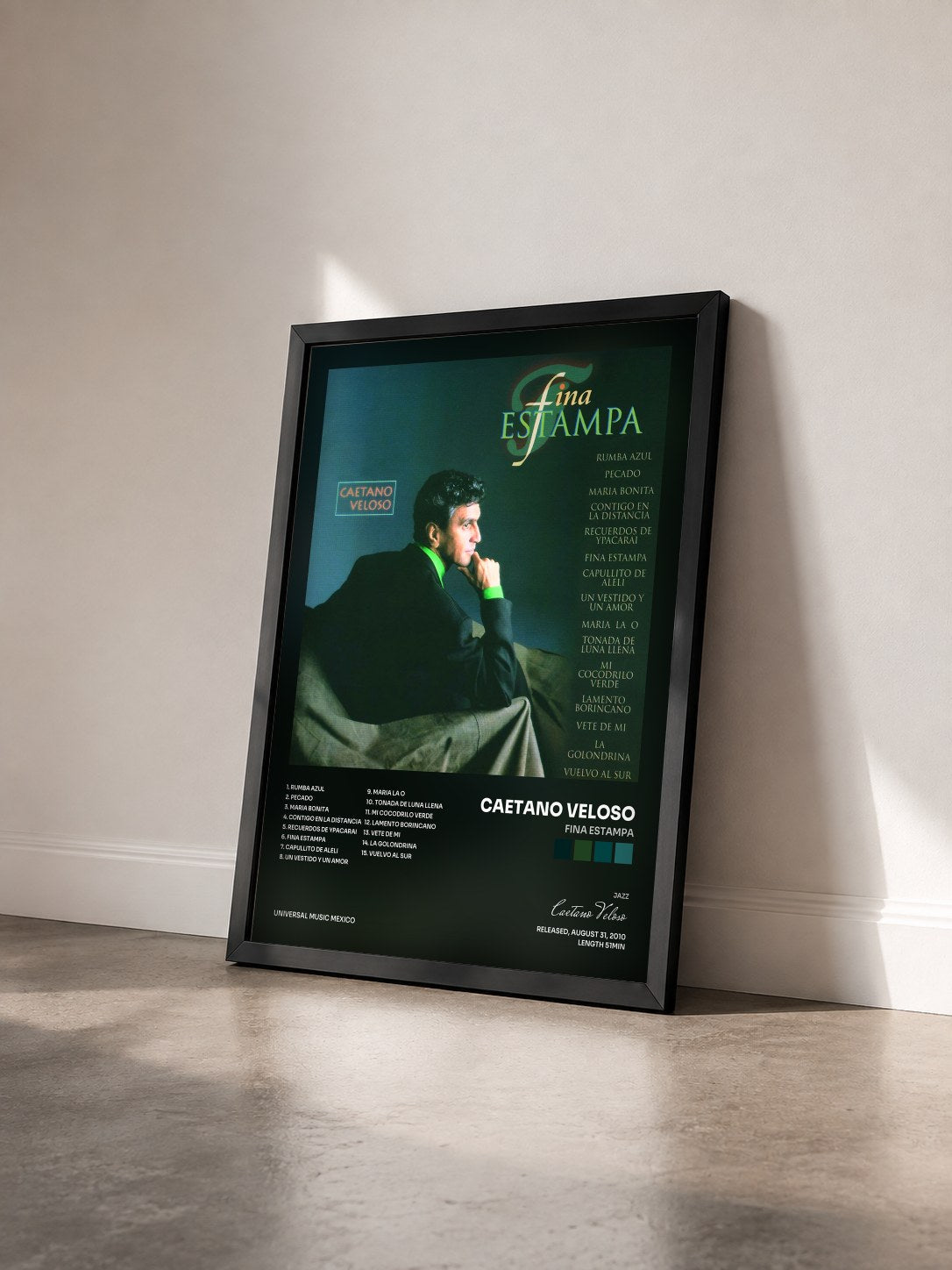 #noir Tableau de l'album Fina Estampa de Caetano Veloso vu de trois quarts, cadre noir