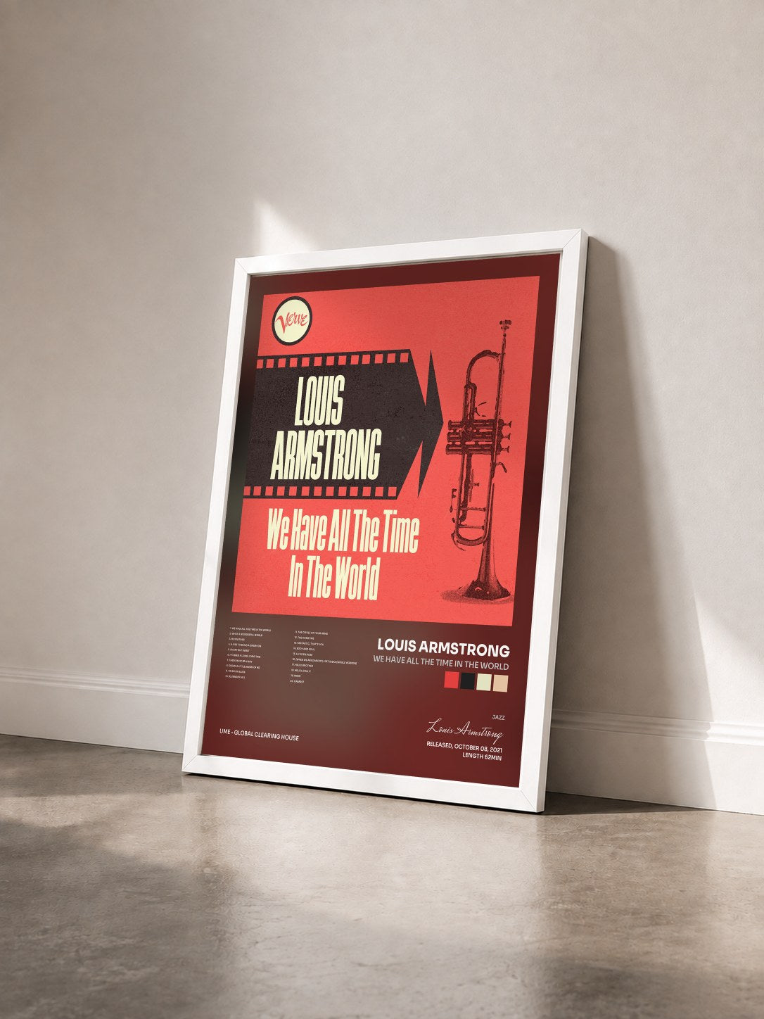 #blanc Tableau de l'album We Have All the Time in the World de Louis Armstrong vu de trois quarts, cadre blanc