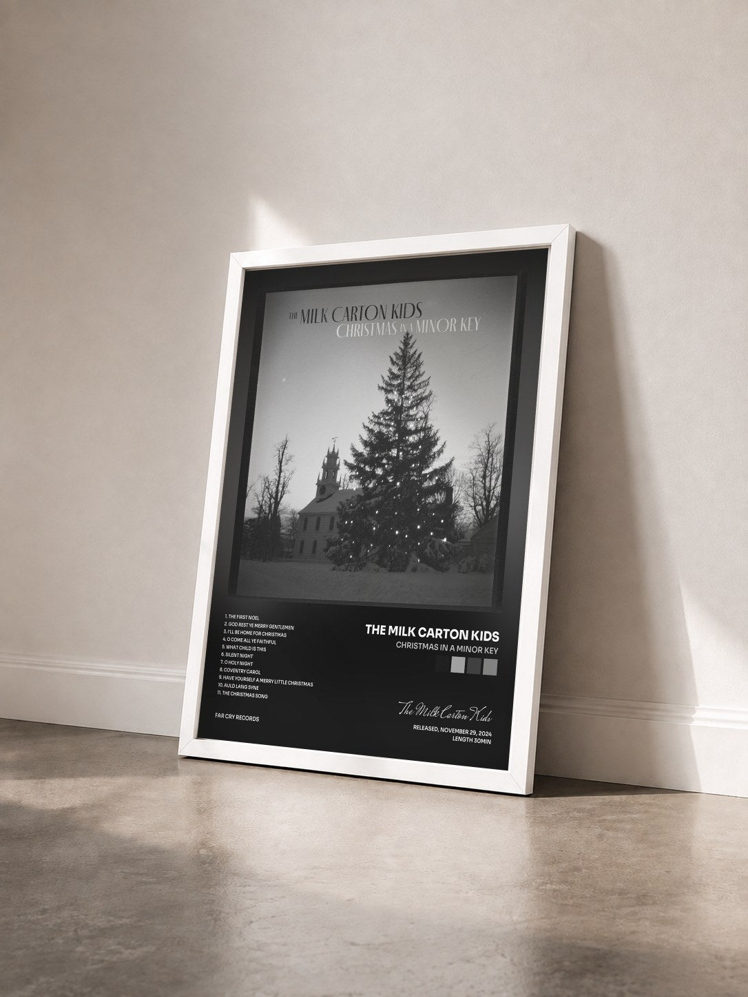 #blanc Tableau de l'album Christmas In A Minor Key de The Milk Carton Kids vu de trois quarts, cadre blanc