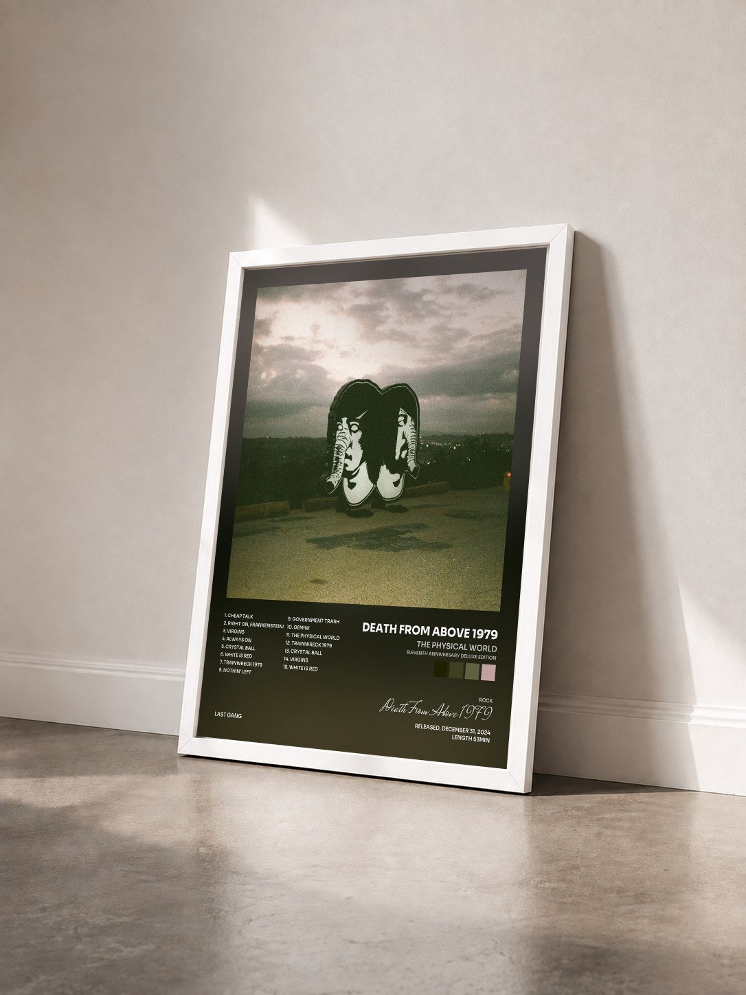 #blanc Tableau de l'album The Physical World (Eleventh Anniversary Deluxe Edition) de Death From Above 1979 vu de trois quarts, cadre blanc