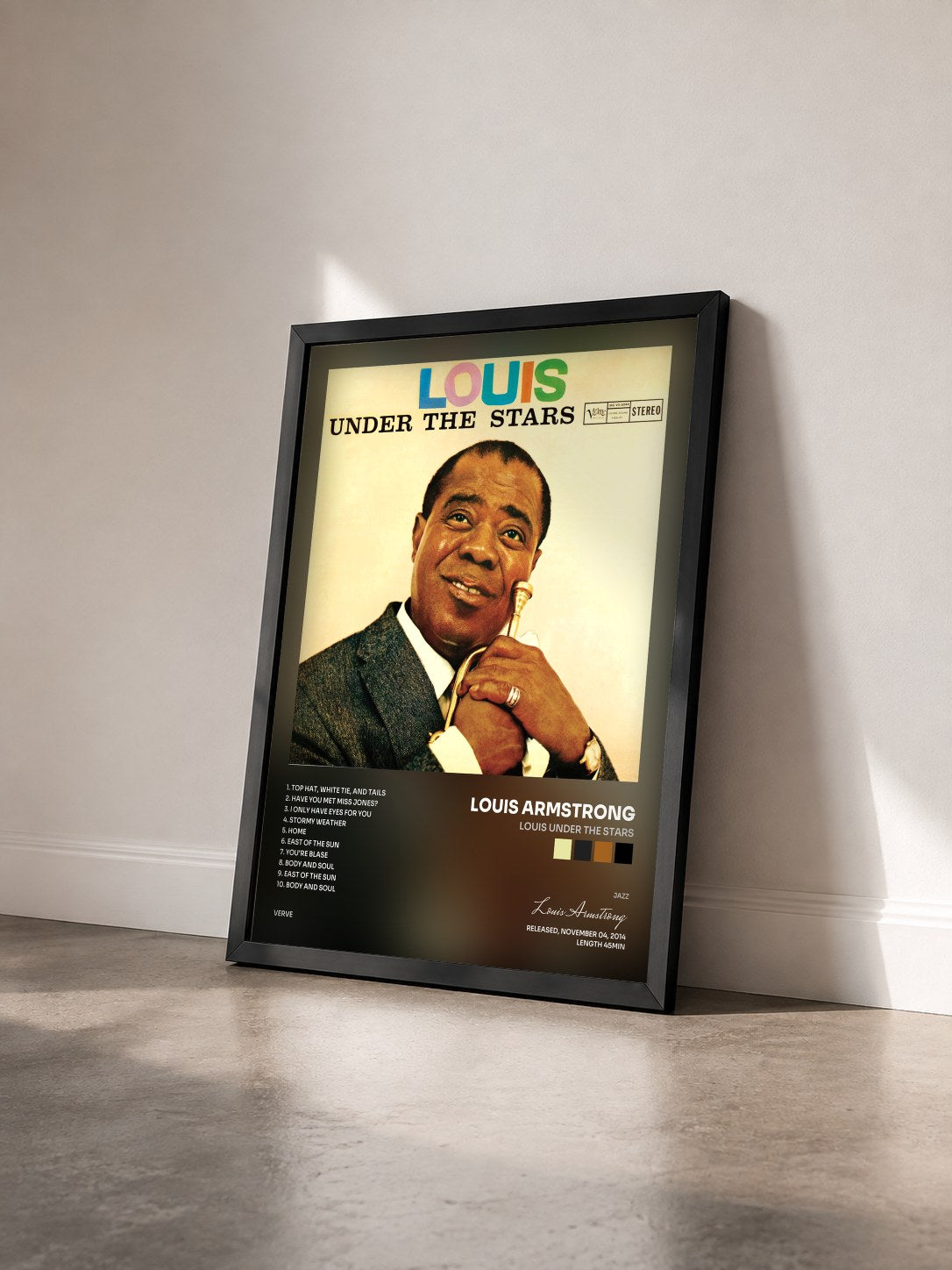 #noir Tableau de l'album Louis Under The Stars de Louis Armstrong vu de trois quarts, cadre noir