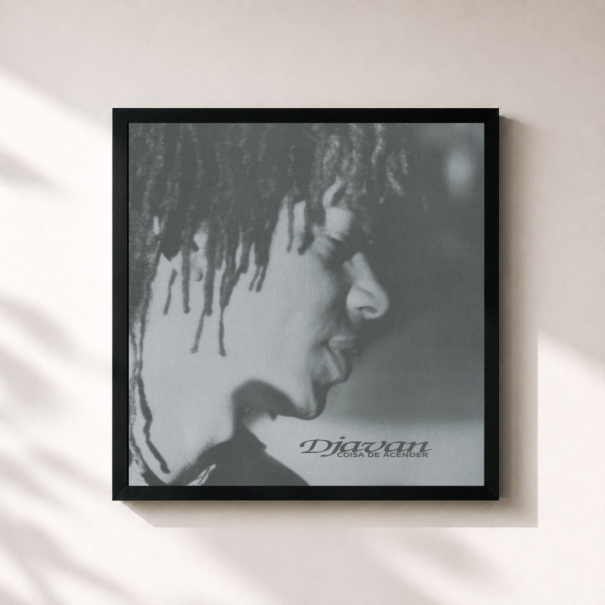 #noir Coisa di Acender de Djavan in stampa quadrata incorniciata, cornice nera 32x32 cm
