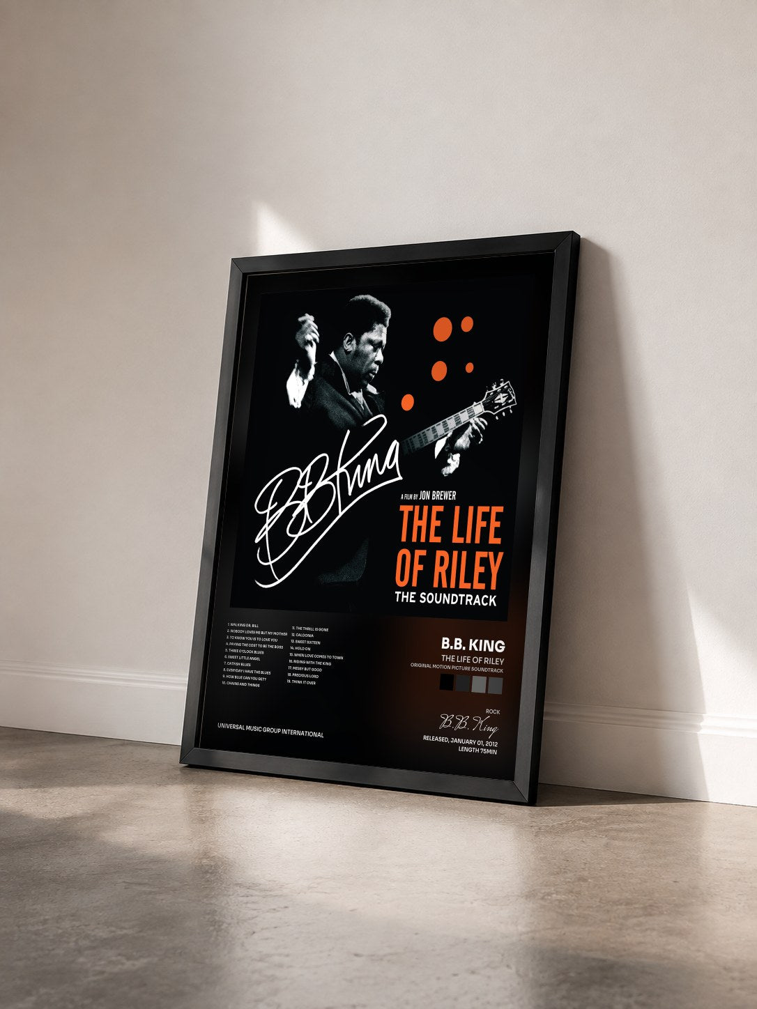 #noir The Life Of Riley (Original Motion Picture Soundtrack) de B.B. King en lámina enmarcada vista de tres cuartos, marco negro