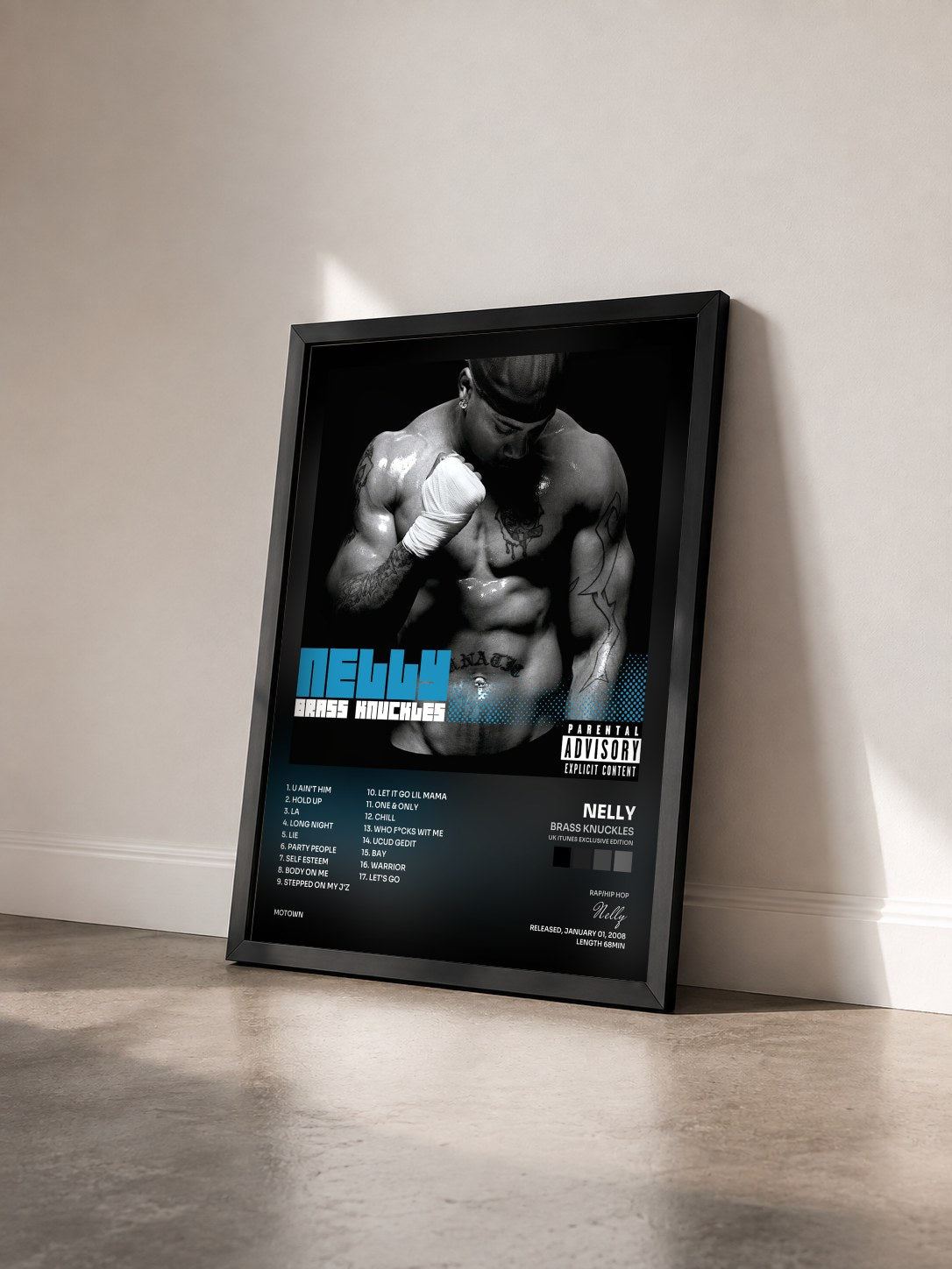 #noir Brass Knuckles (UK iTunes Exclusive Edition) di Nelly in stampa incorniciata vista di tre quarti, cornice nera
