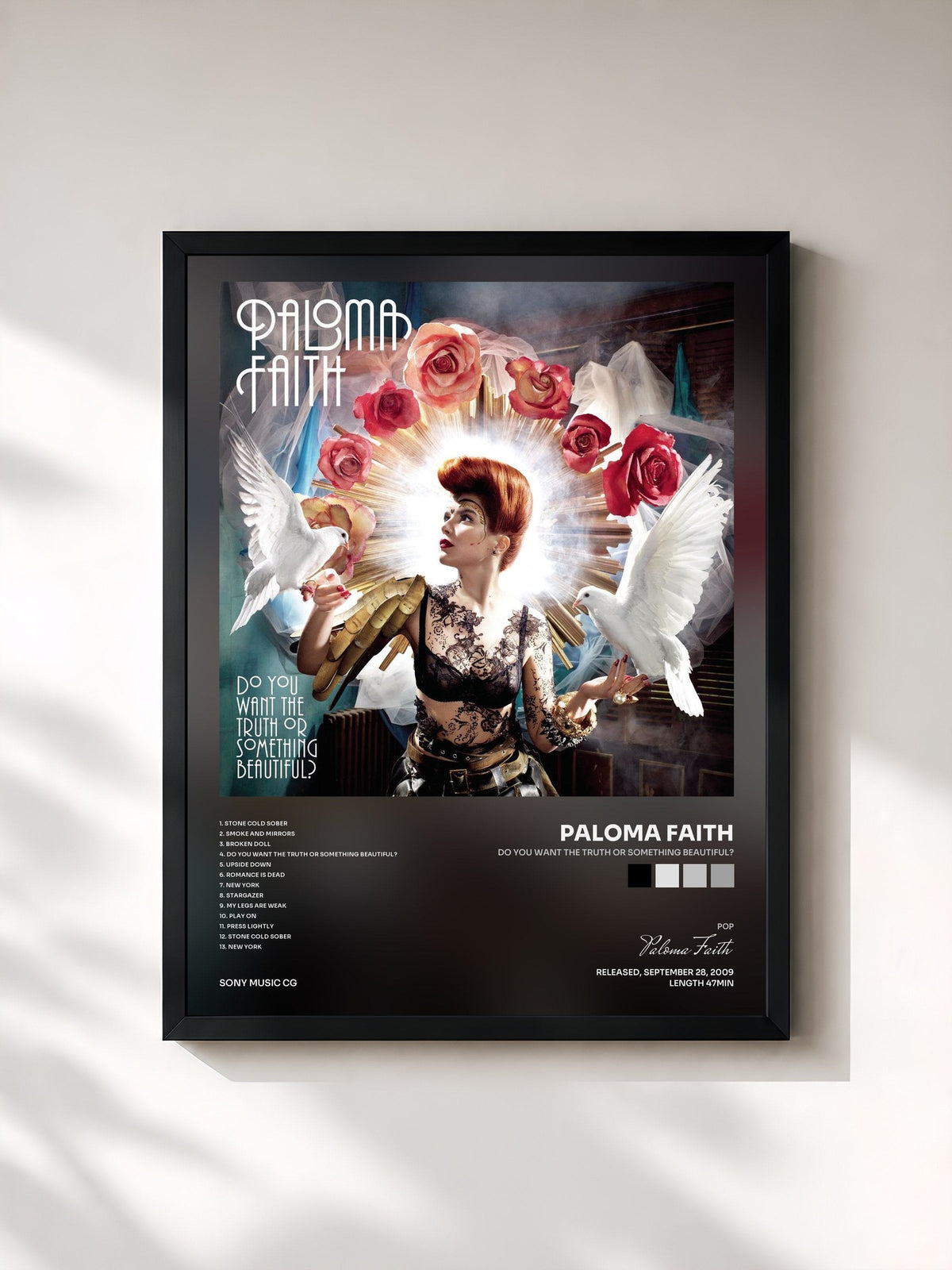 #noir Tableau de l'album Do You Want the Truth or Something Beautiful? de Paloma Faith, cadre noir, imprimé et encadré en France