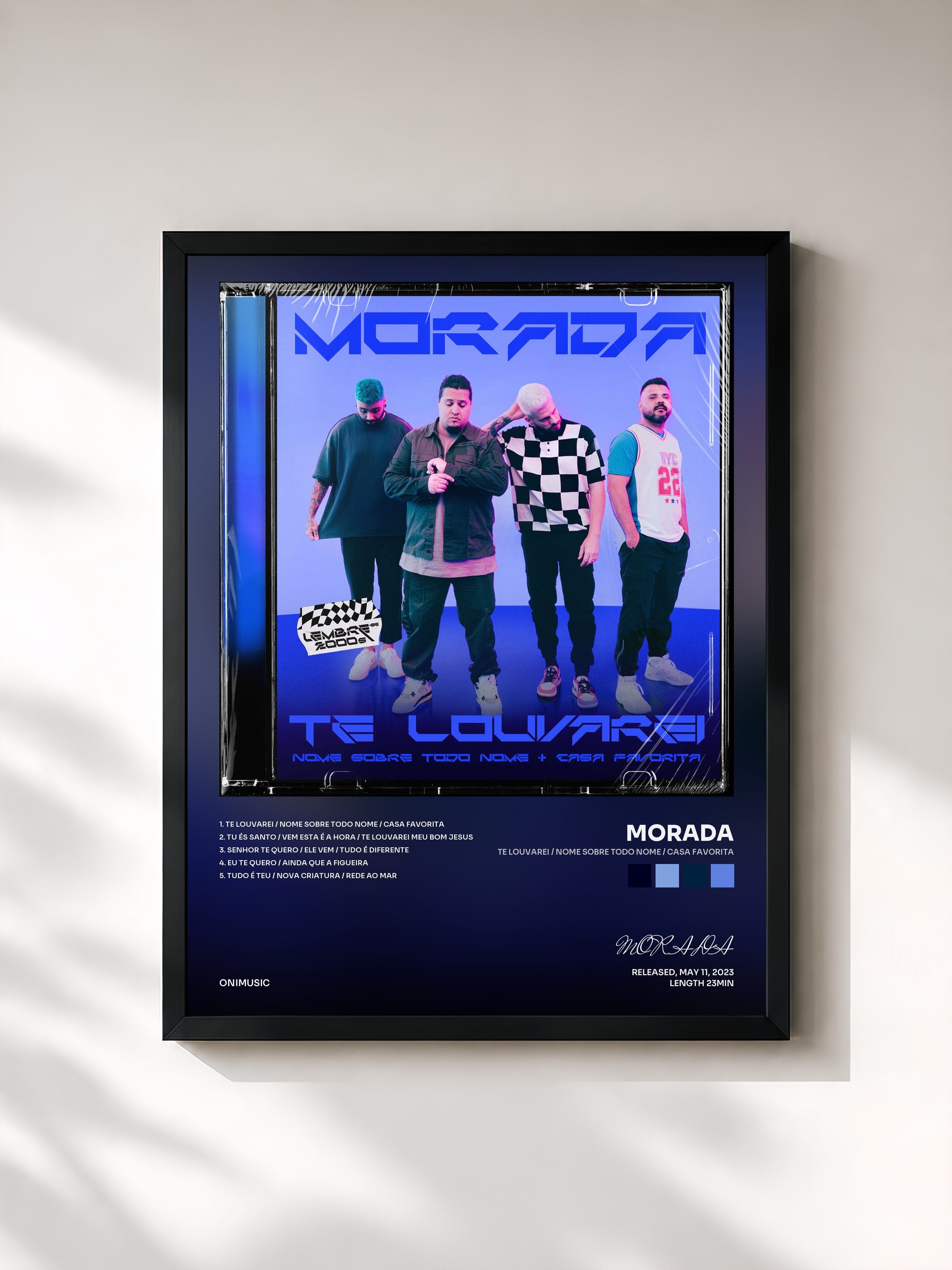 #noir Tableau de l'album Te Louvarei / Nome Sobre Todo Nome / Casa Favorita de MORADA, cadre noir, imprimé et encadré en France