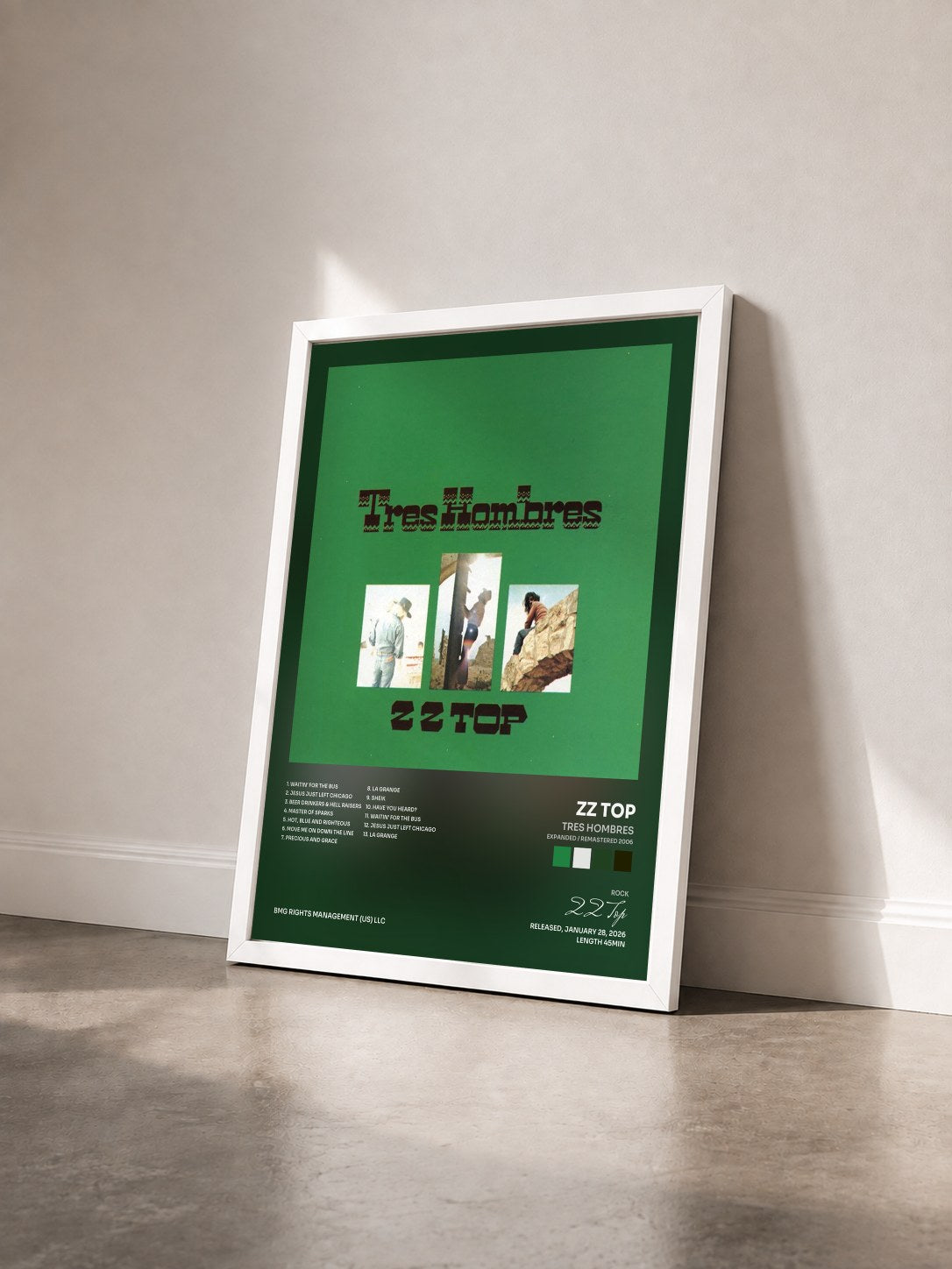 #blanc Tableau de l'album Tres Hombres (Expanded / Remastered 2006) de ZZ Top vu de trois quarts, cadre blanc