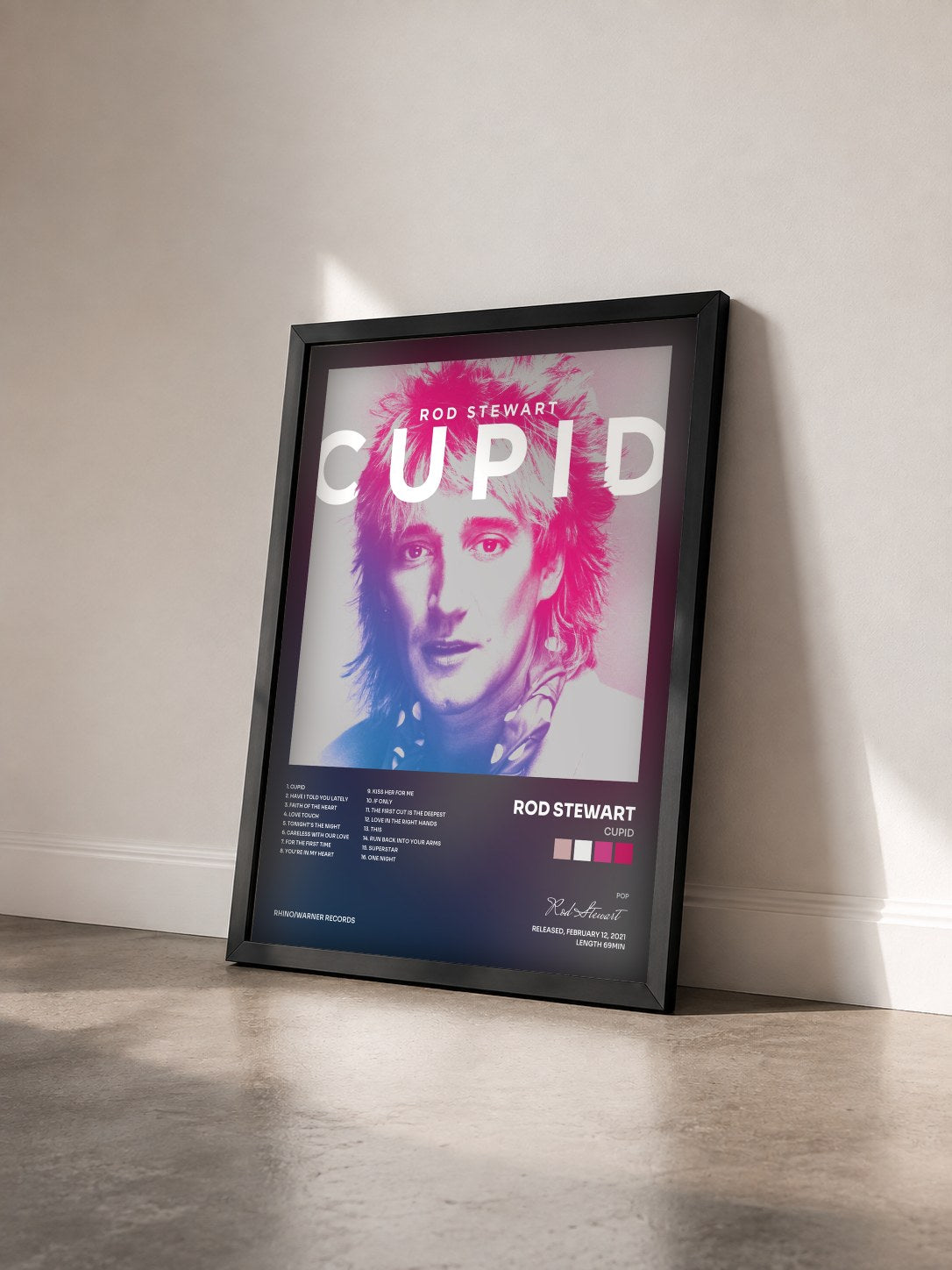 #noir Cupid de Rod Stewart en lámina enmarcada vista de tres cuartos, marco negro