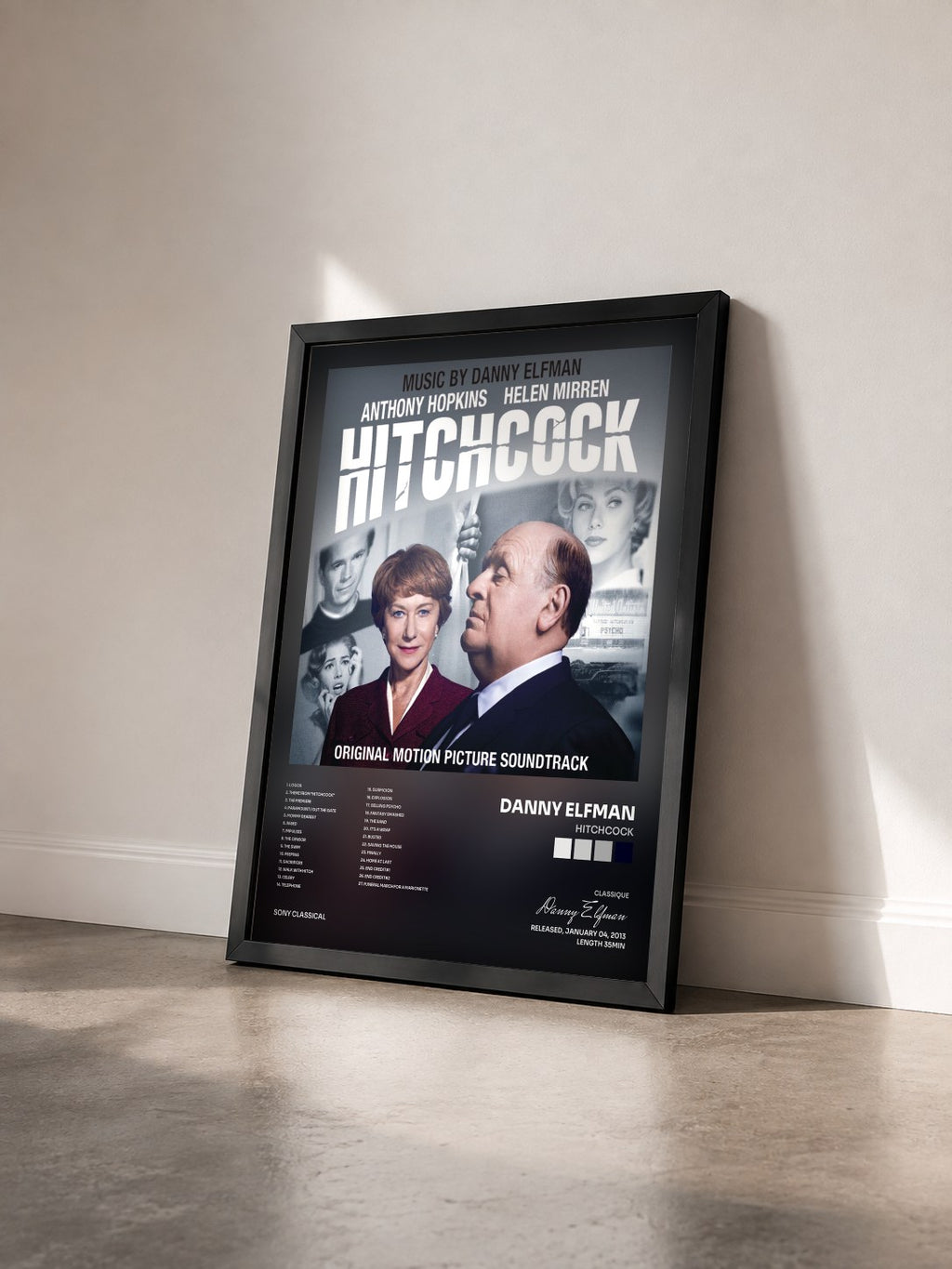 #noir Tableau de l'album Hitchcock de Danny Elfman vu de trois quarts, cadre noir