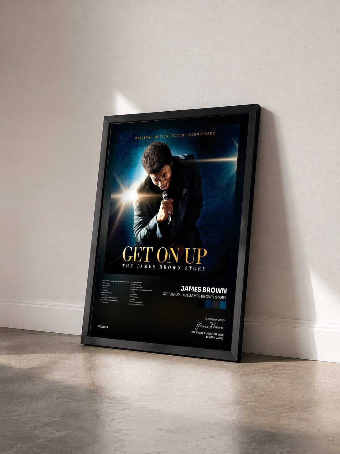 #noir Tableau de l'album Get On Up - The James Brown Story de James Brown vu de trois quarts, cadre noir