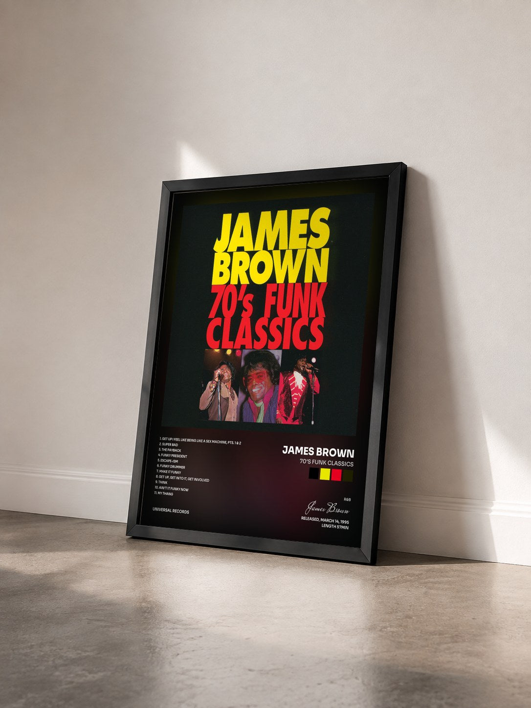 #noir Tableau de l'album 70's Funk Classics de James Brown vu de trois quarts, cadre noir