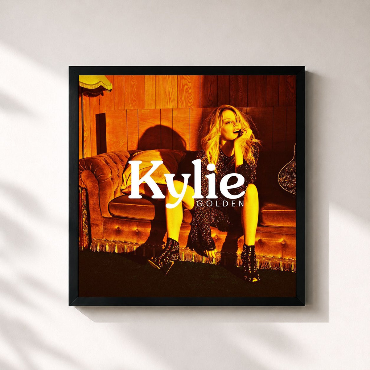 #noir Tableau carré de l'album Golden de Kylie Minogue, cadre noir 32x32 cm