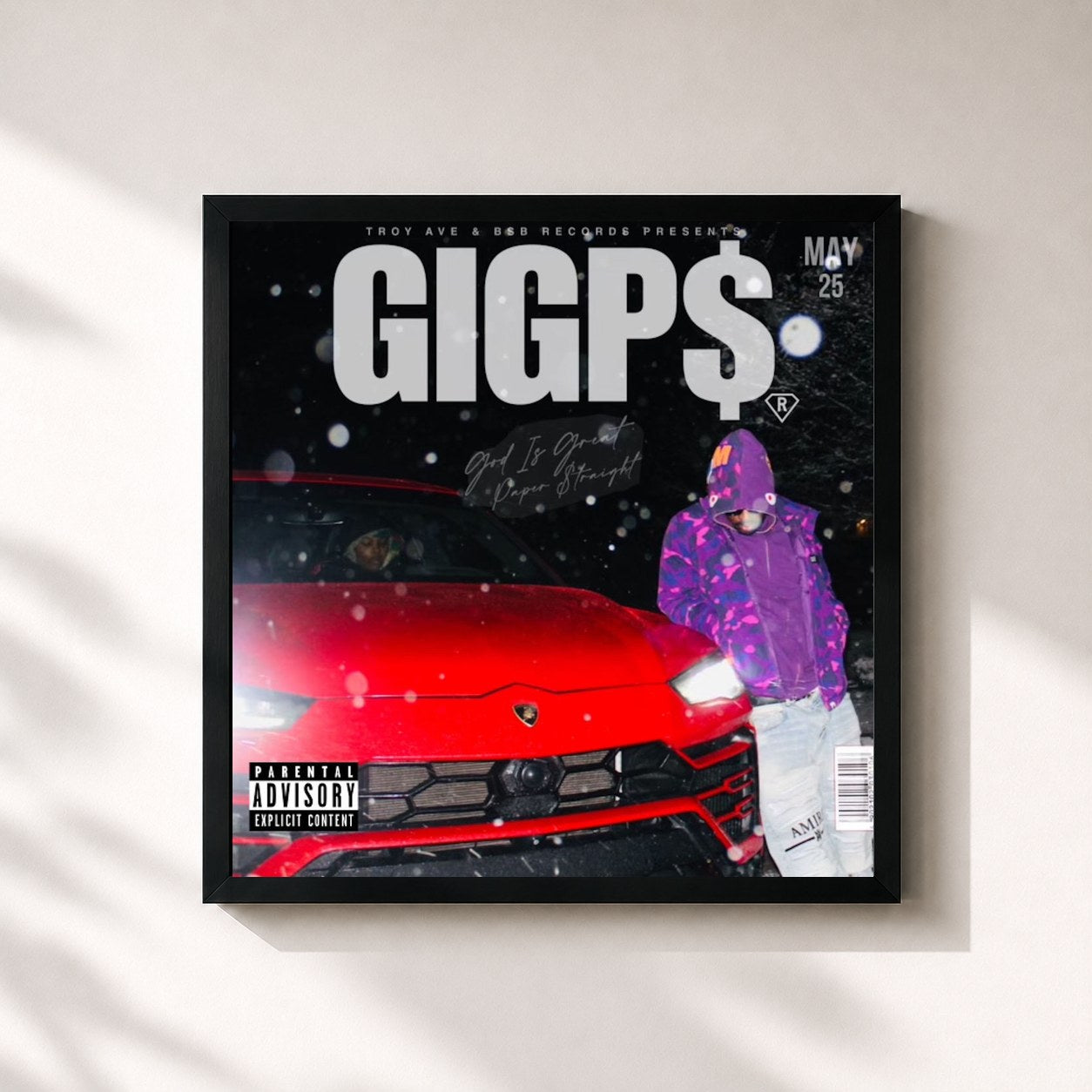 #noir Tableau carré de l'album GOD IS GREAT PAPER STRAIGHT - MAY '25 ISSUE de Troy Ave, cadre noir 32x32 cm