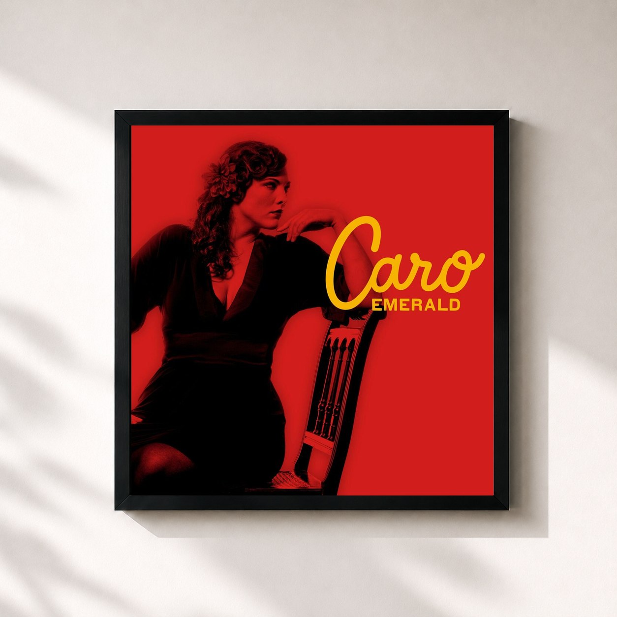 #noir Tableau carré de l'album Deleted Scenes From The Cutting Room Floor de Caro Emerald, cadre noir 32x32 cm
