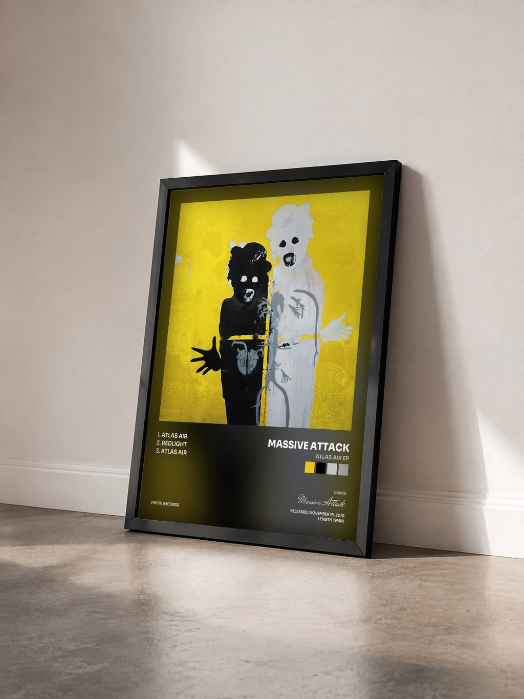 #noir Tableau de l'album Atlas Air EP de Massive Attack vu de trois quarts, cadre noir