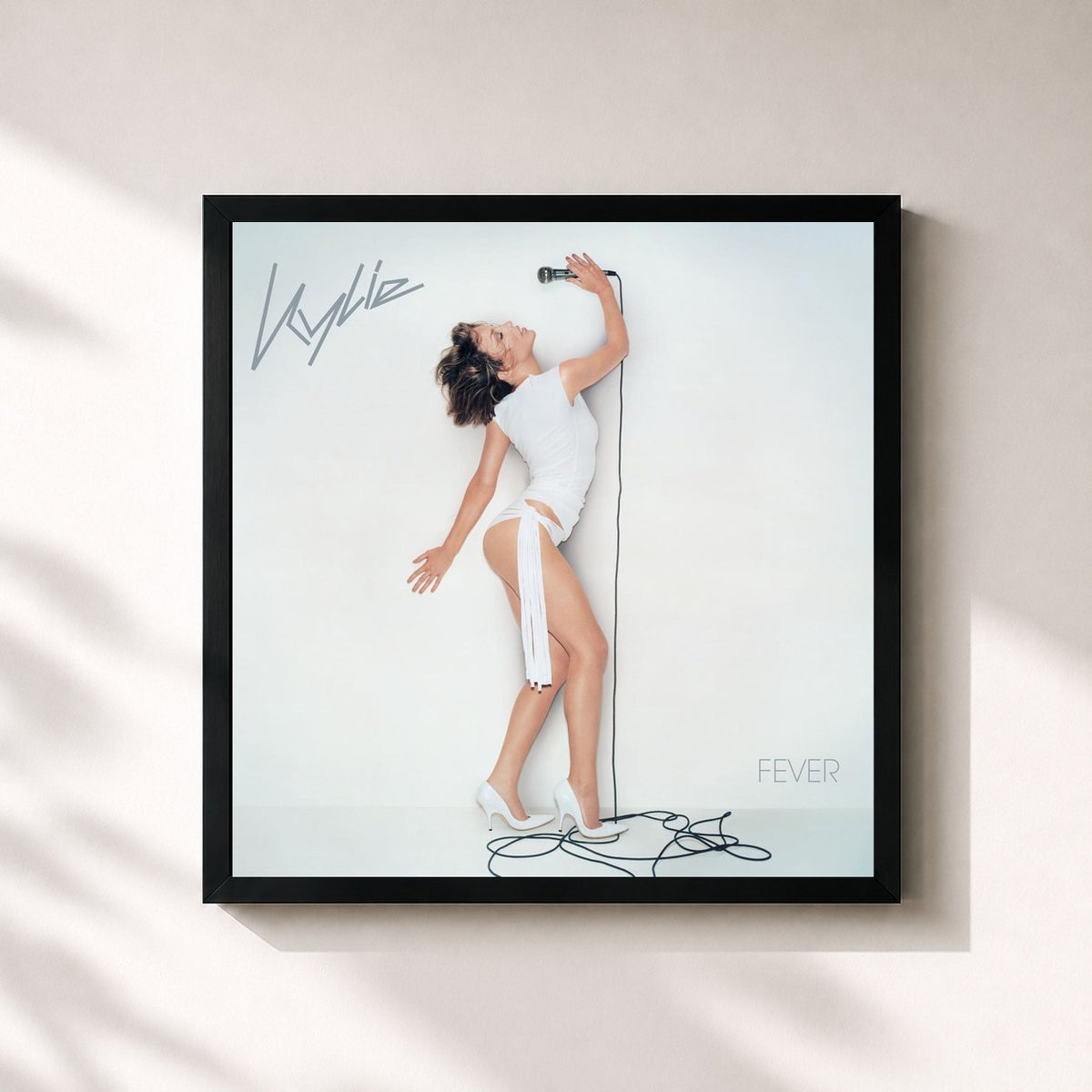 #noir Tableau carré de l'album Fever de Kylie Minogue, cadre noir 32x32 cm
