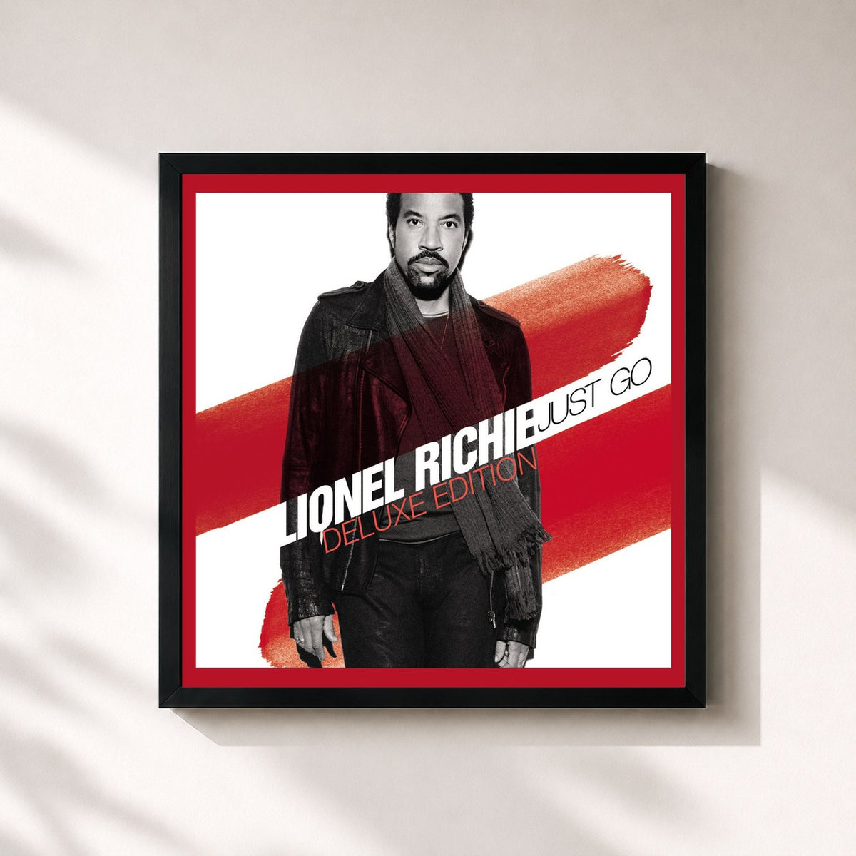 #noir Tableau carré de l'album Just Go (Deluxe Edition) de Lionel Richie, cadre noir 32x32 cm