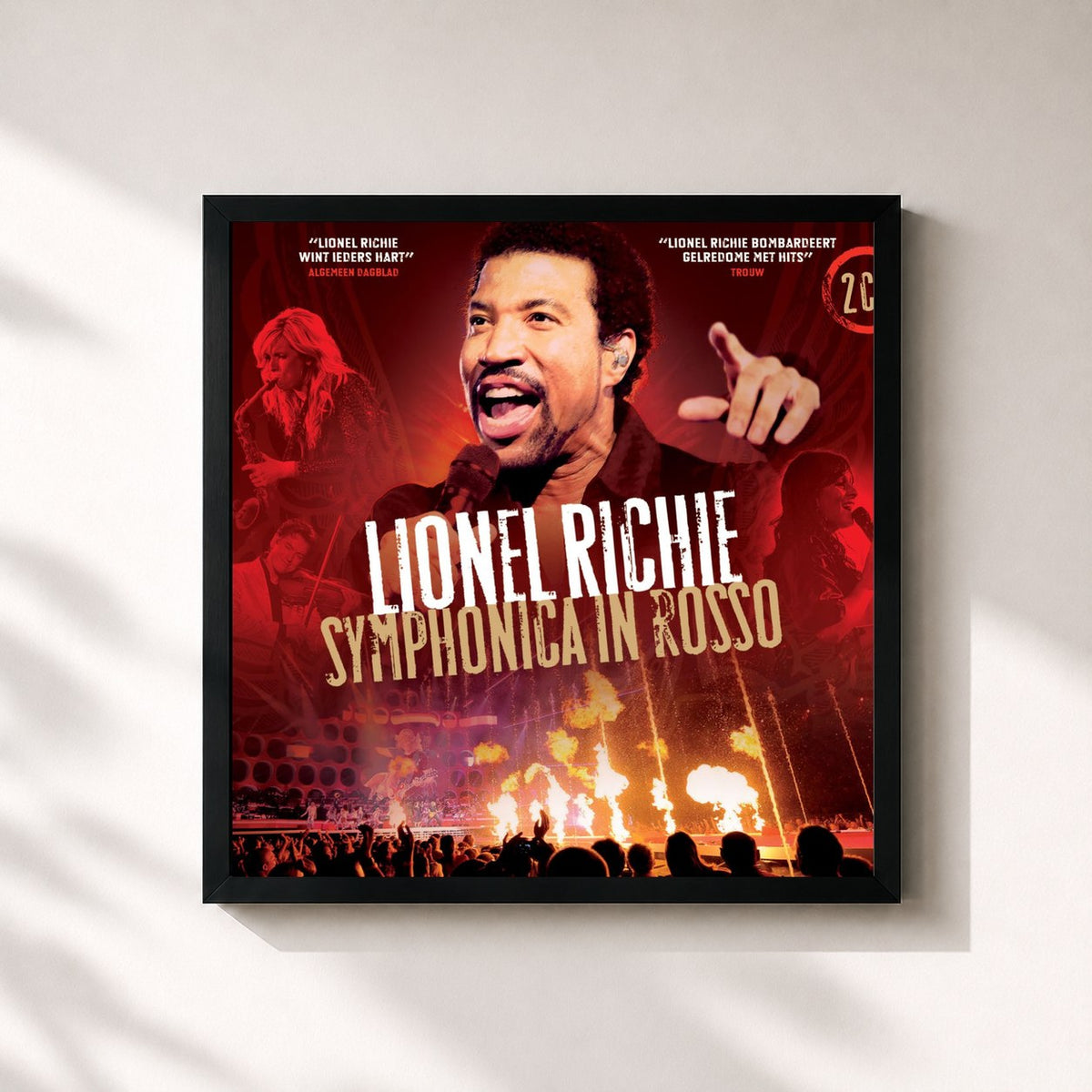 #noir Tableau carré de l'album Symphonica In Rosso 2008 de Lionel Richie, cadre noir 32x32 cm