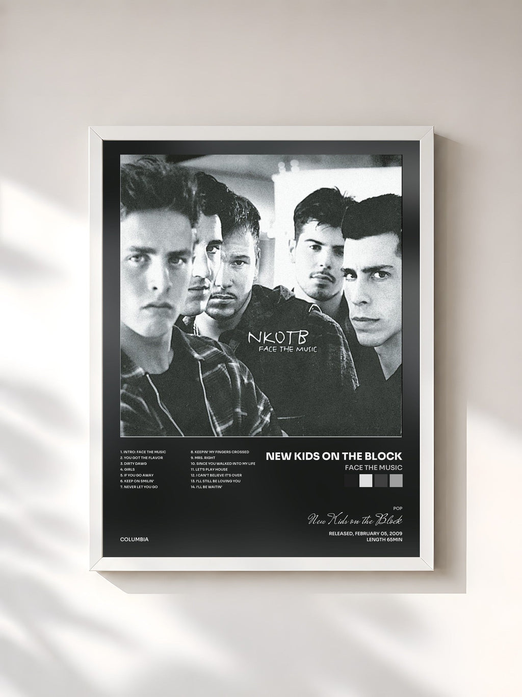 #blanc Face The Music von New Kids on the Block als gerahmter Kunstdruck, weißer Rahmen, gedruckt und gerahmt in Frankreich