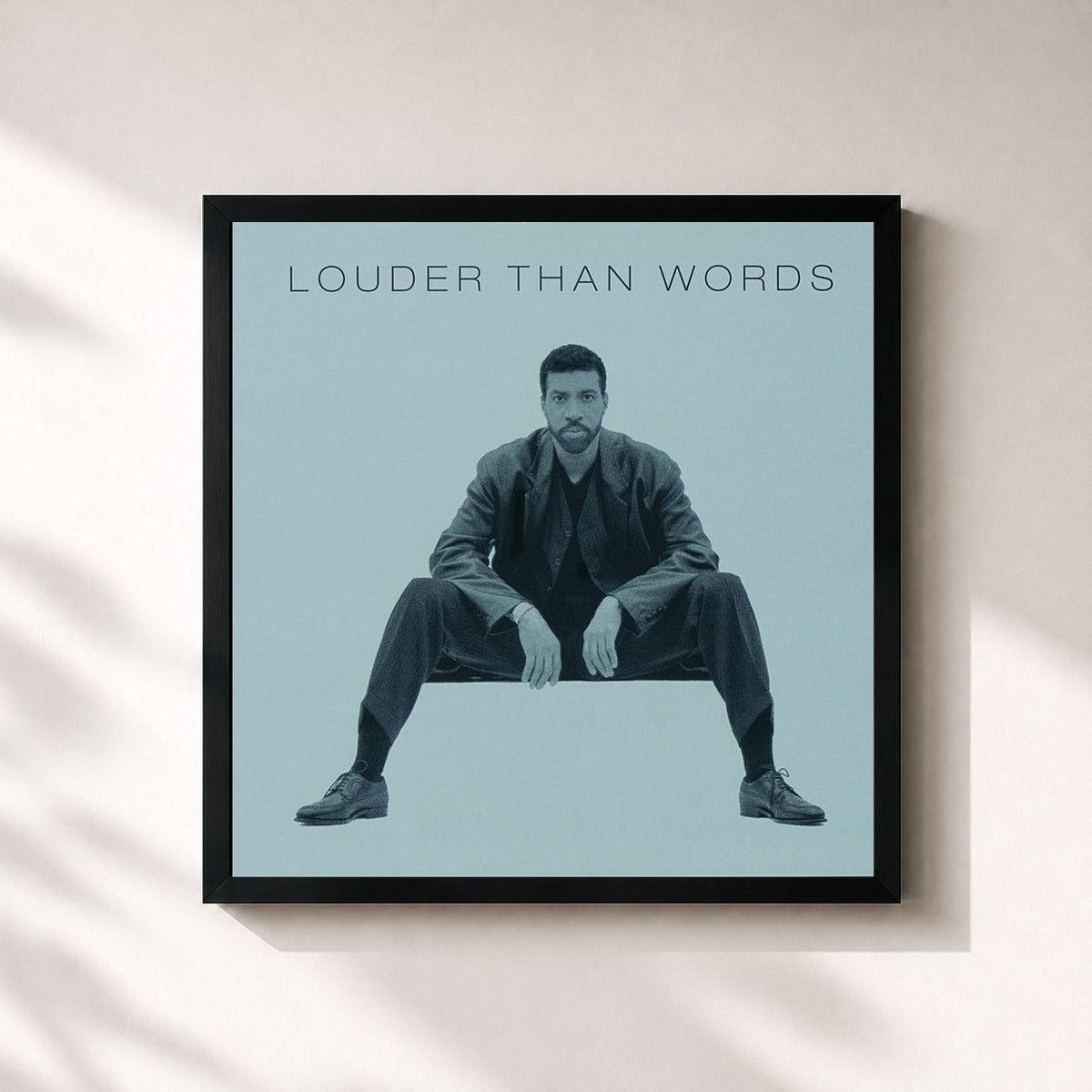 #noir Tableau carré de l'album Louder Than Words de Lionel Richie, cadre noir 32x32 cm