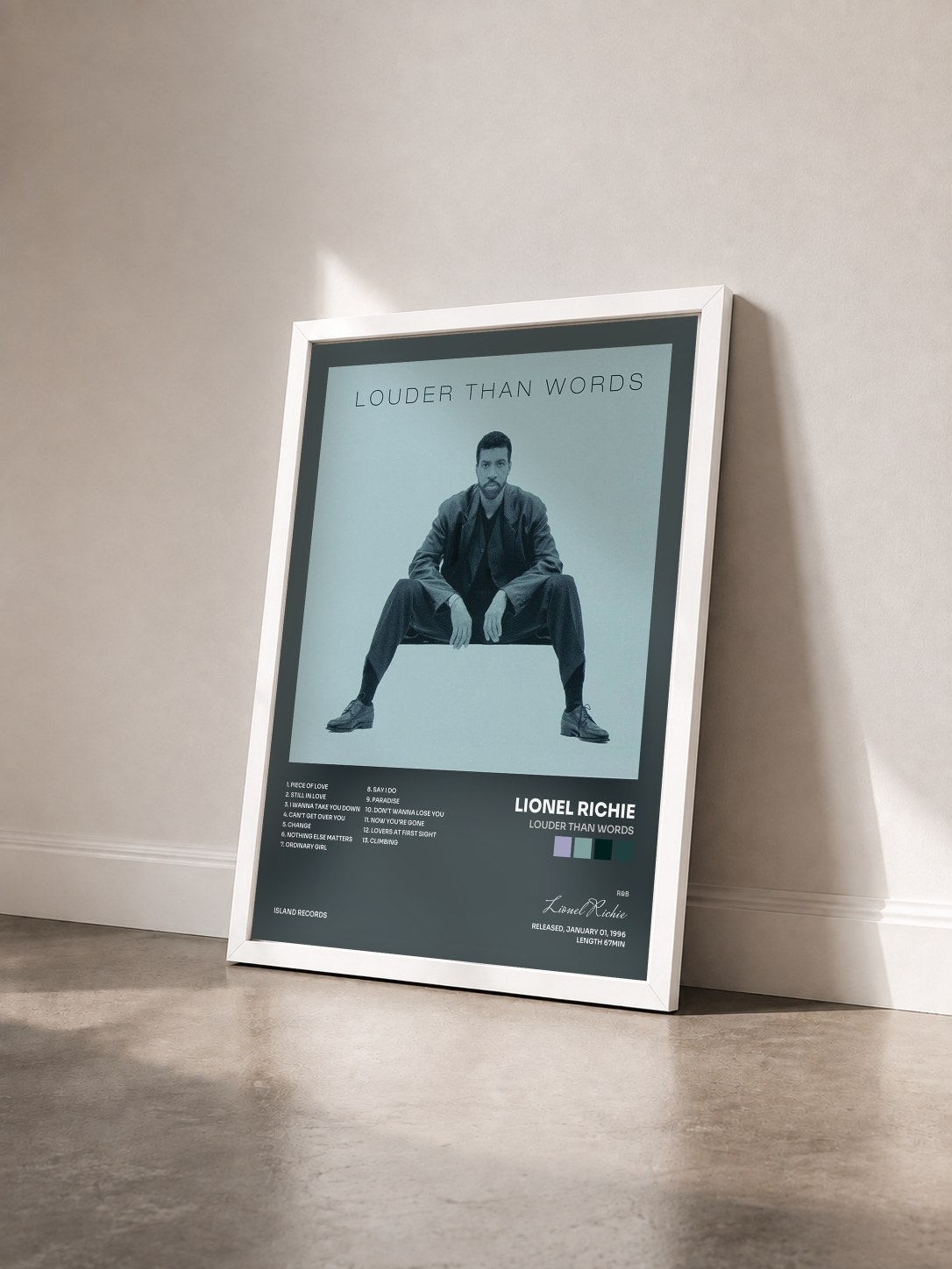 #blanc Tableau de l'album Louder Than Words de Lionel Richie vu de trois quarts, cadre blanc