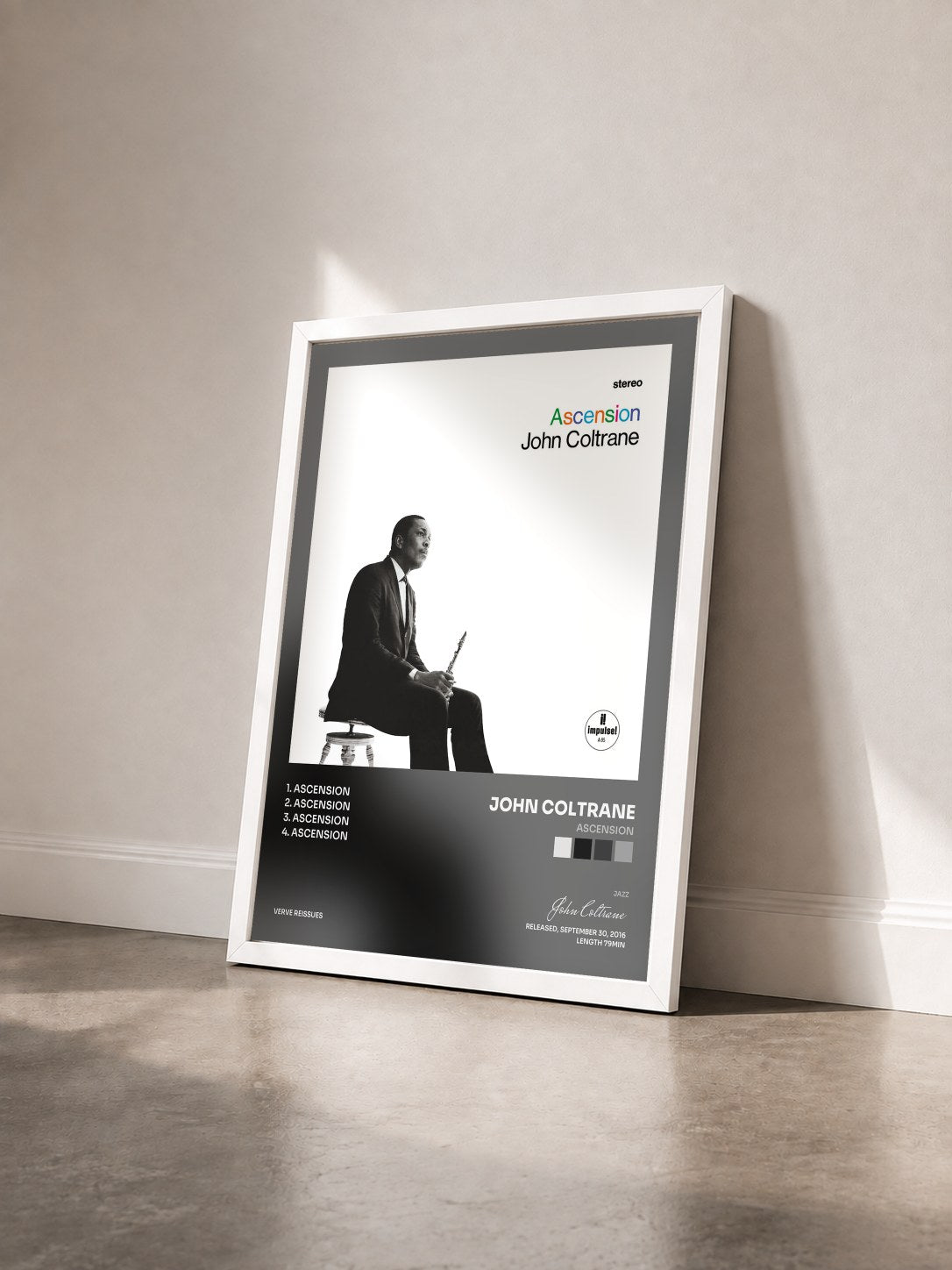 #blanc Tableau de l'album Ascension de John Coltrane vu de trois quarts, cadre blanc