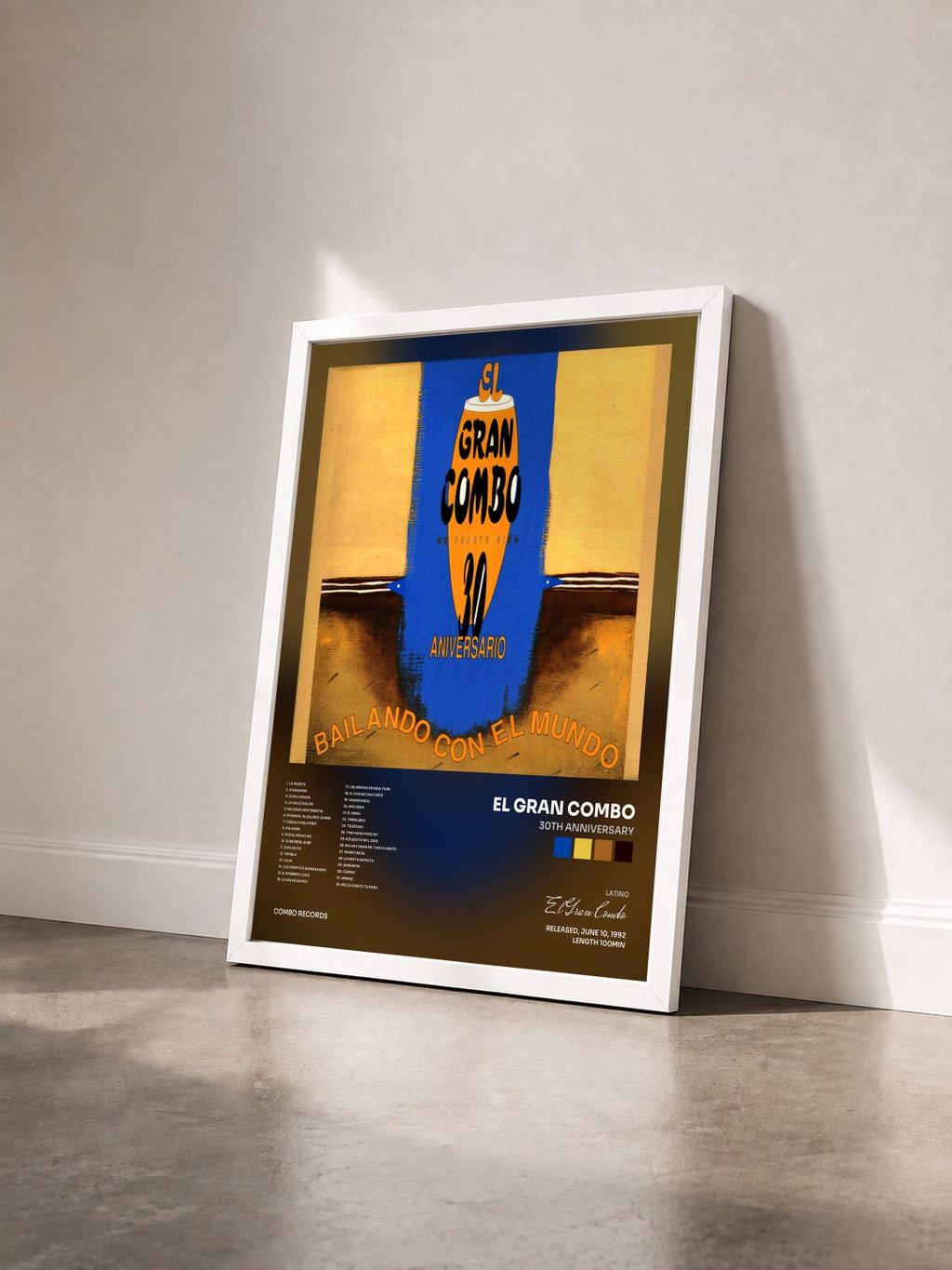 #blanc Tableau de l'album 30th Anniversary de El Gran Combo vu de trois quarts, cadre blanc